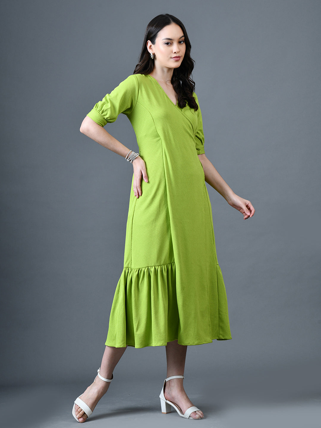 Myshka Women Sea Green Polyester A-Line V-Neck Solid Knee Length Short Sleeves Dresses