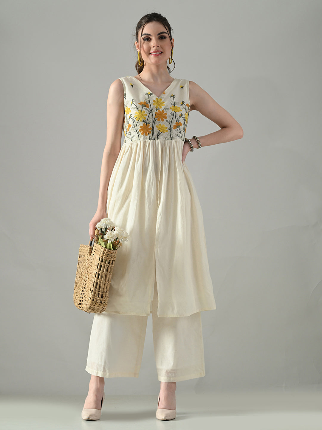 Myshka Women Off White Embroidered Long Kurta With Front Slit Trouser