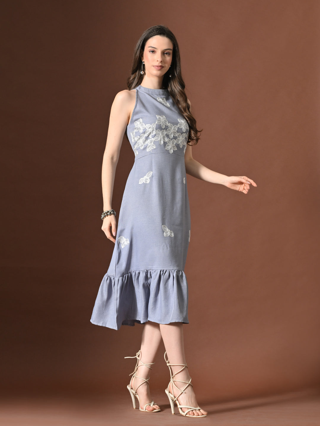 Myshka Women Floral Embroidered Halter Neck Linen A-Line Dress Sleeves