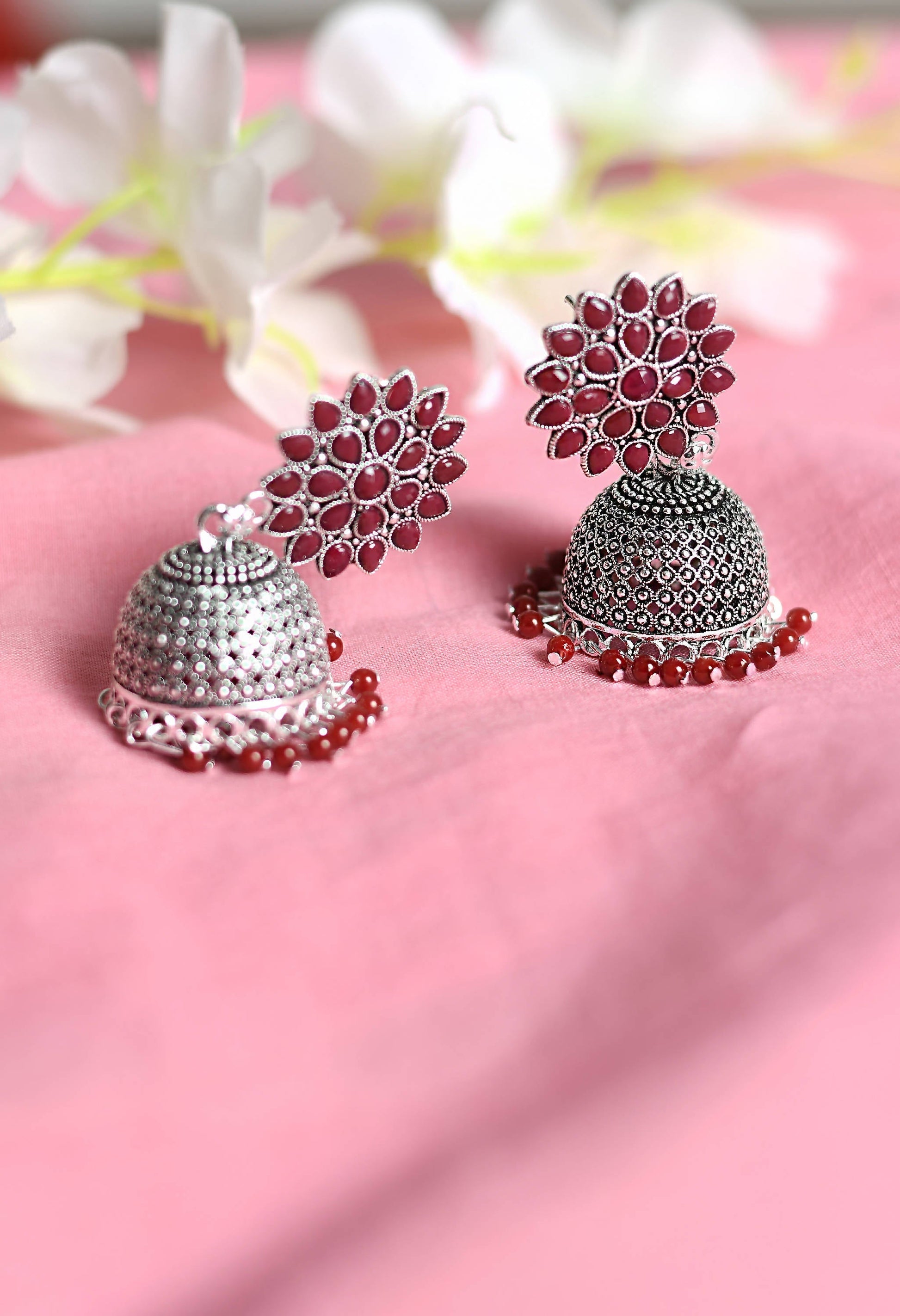 Mominos Fashion Johar Kamal Kundan Work Jhumka With Maroon Beads 