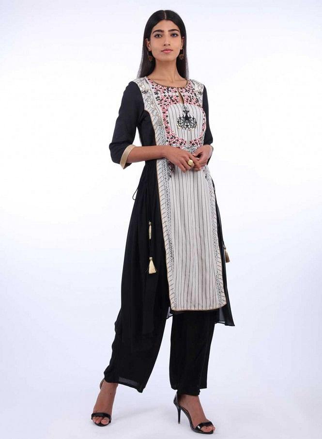 W for Woman Off-White Round Neck Printed kurta