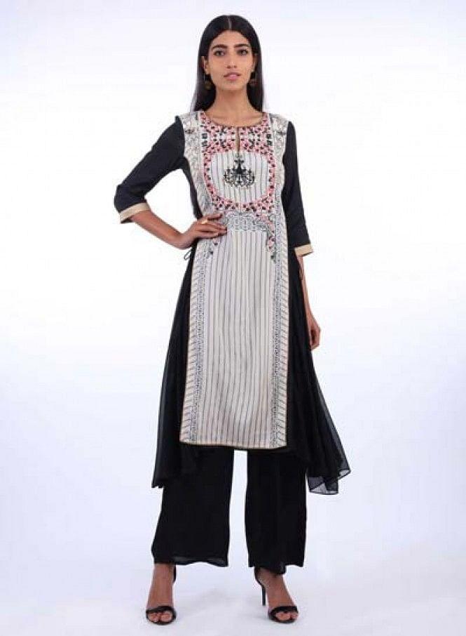 W for Woman Off-White Round Neck Printed kurta