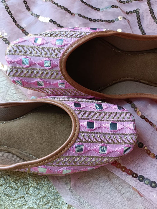 Desi Colour Women Indian Ethnic Footwear-Mini Dabka-Pink Mirror Lines