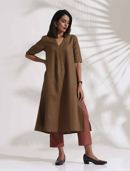 trueBrowns Brown Slub Highslit Kurta Set 