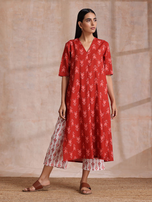 trueBrowns Red On Red Ikat Print Cotton Kurta Pant Set 