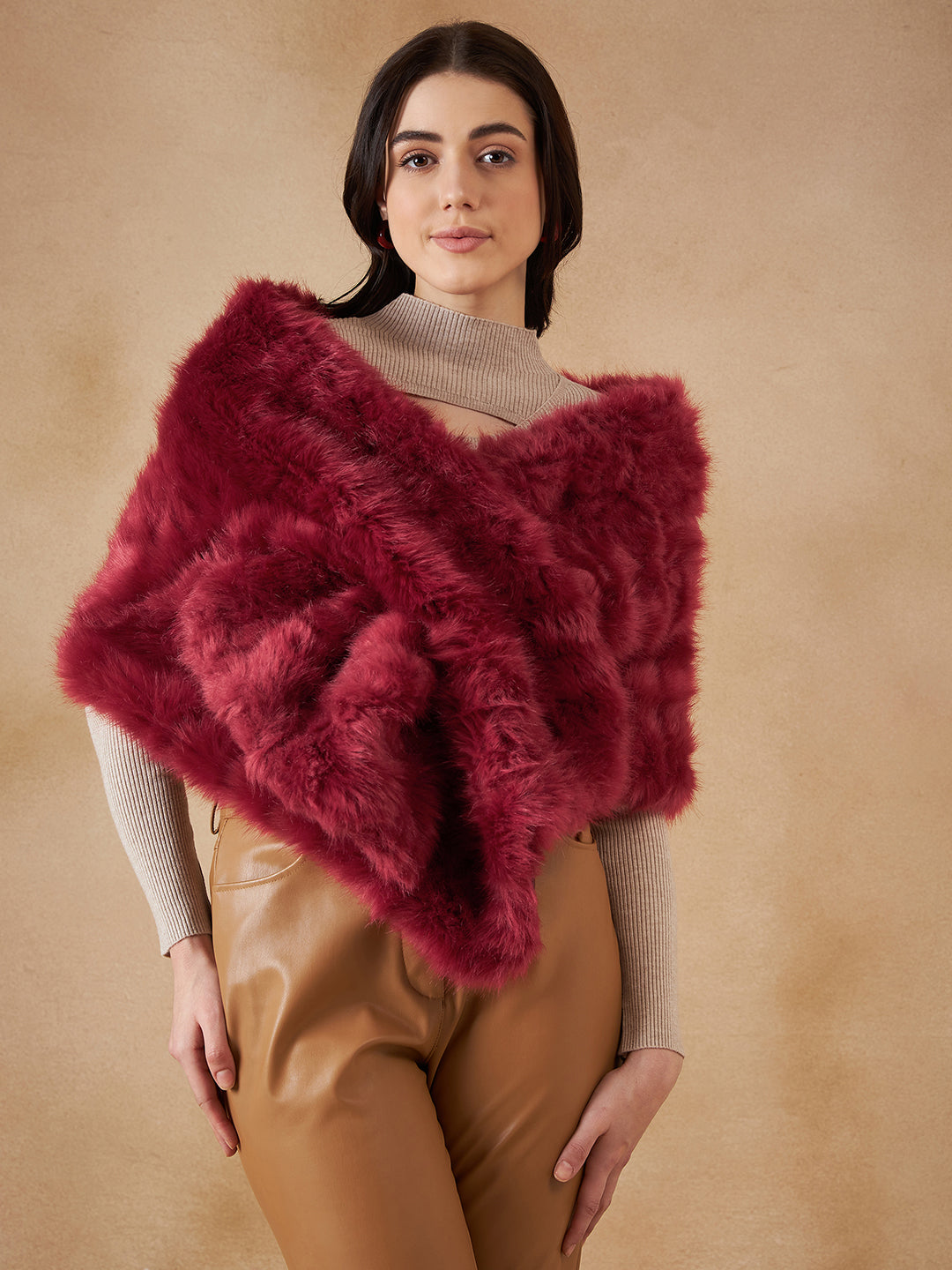 InWeave Women's Bright Rust Fur Cape 