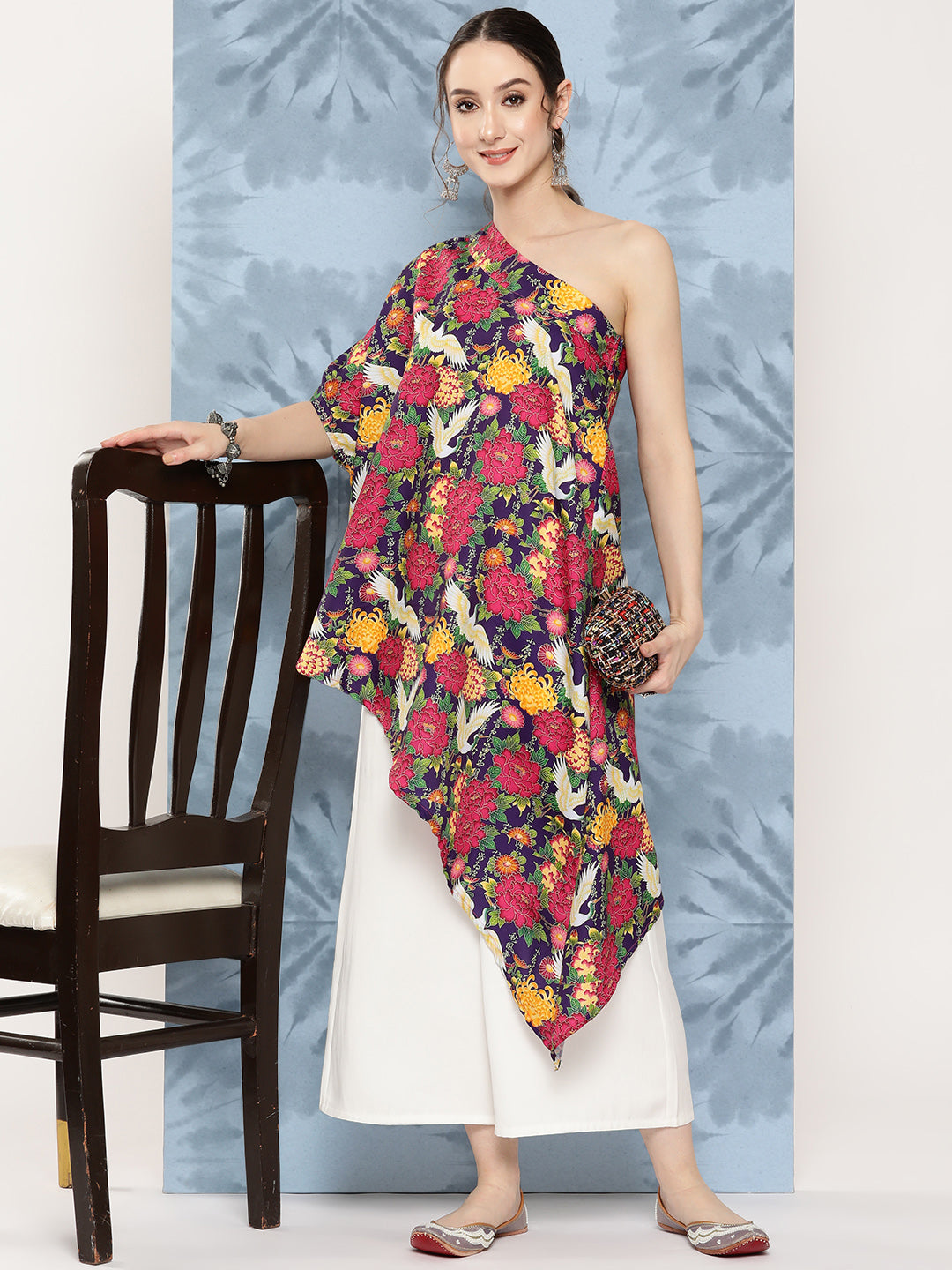 InWeave Women's Navy Bird Japanese Art Oneshoulder Top 