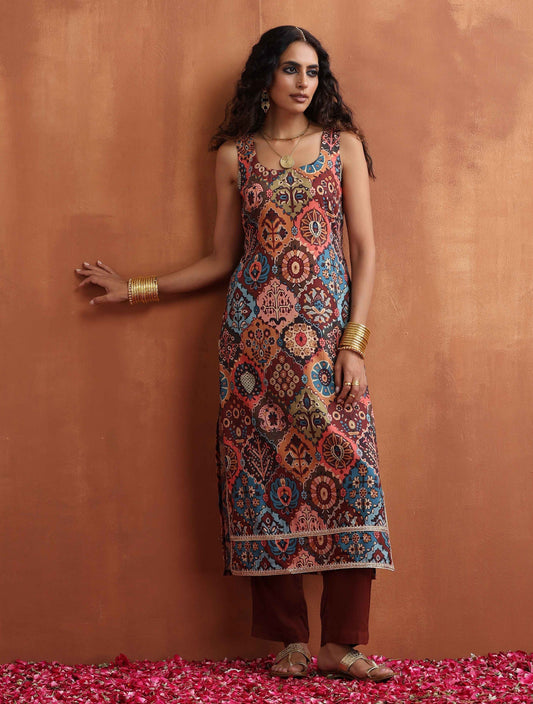 trueBrowns Cola Print Straight Kurta Set 