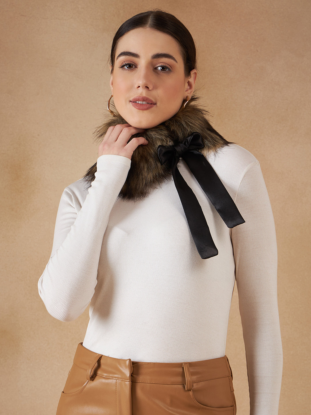 InWeave Women's Beige Print Fur Neckpiece 