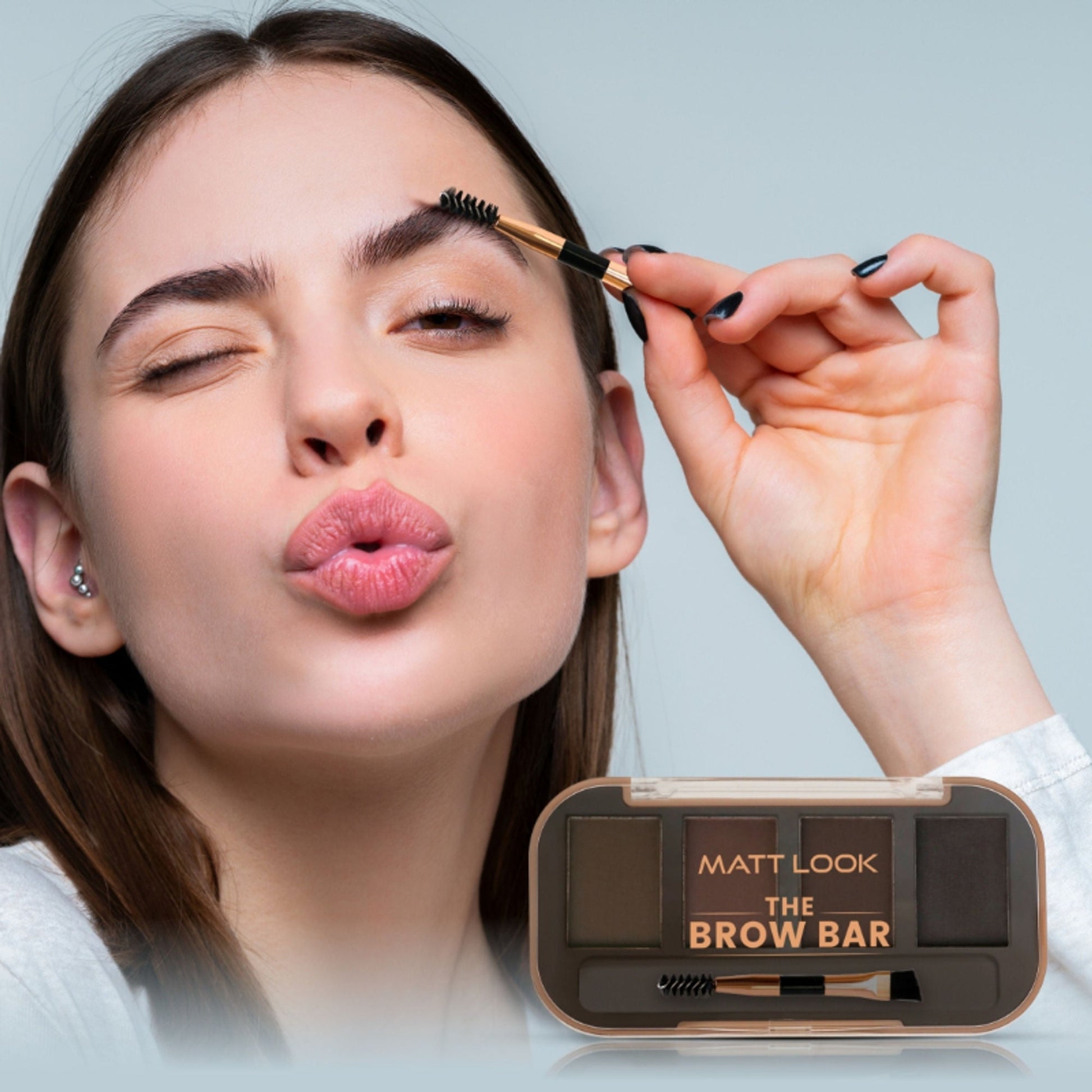 Matt Look The Brow Bar Eyebrow Enhancer Eyeshadow Palette - Intense 03 