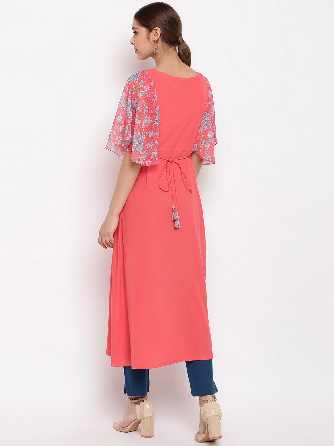 Janasya Women Coral Geometric Yoke Design Flared Sleeves Crepe Kurta