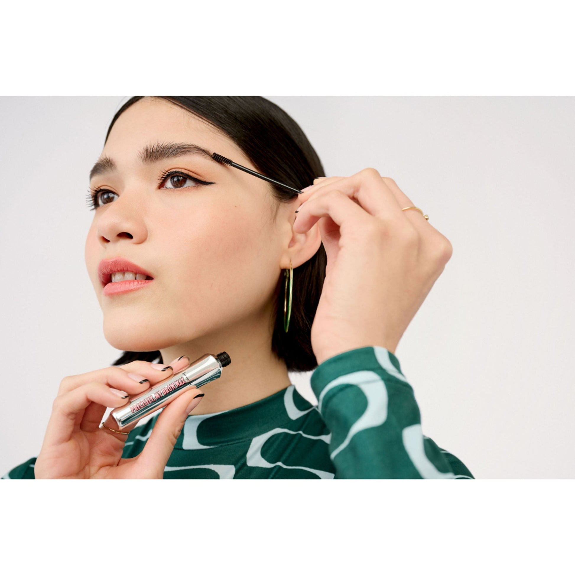 Benefit Cosmetics Precisely, My Brow Wax - 6 Cool Soft Balck