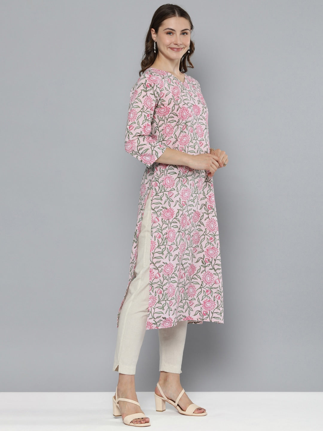 HERE&NOW Floral Printed Floral Kurta