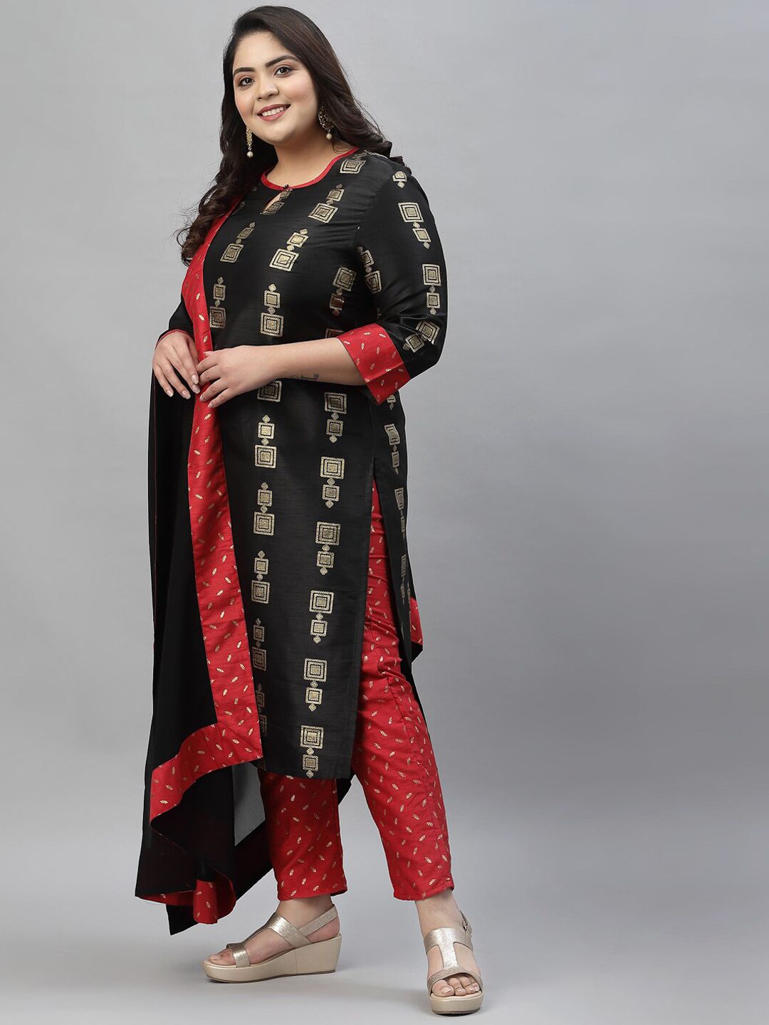 Sztori Plus Size Floral Printed Regular Kurta with Trousers & With Dupatta