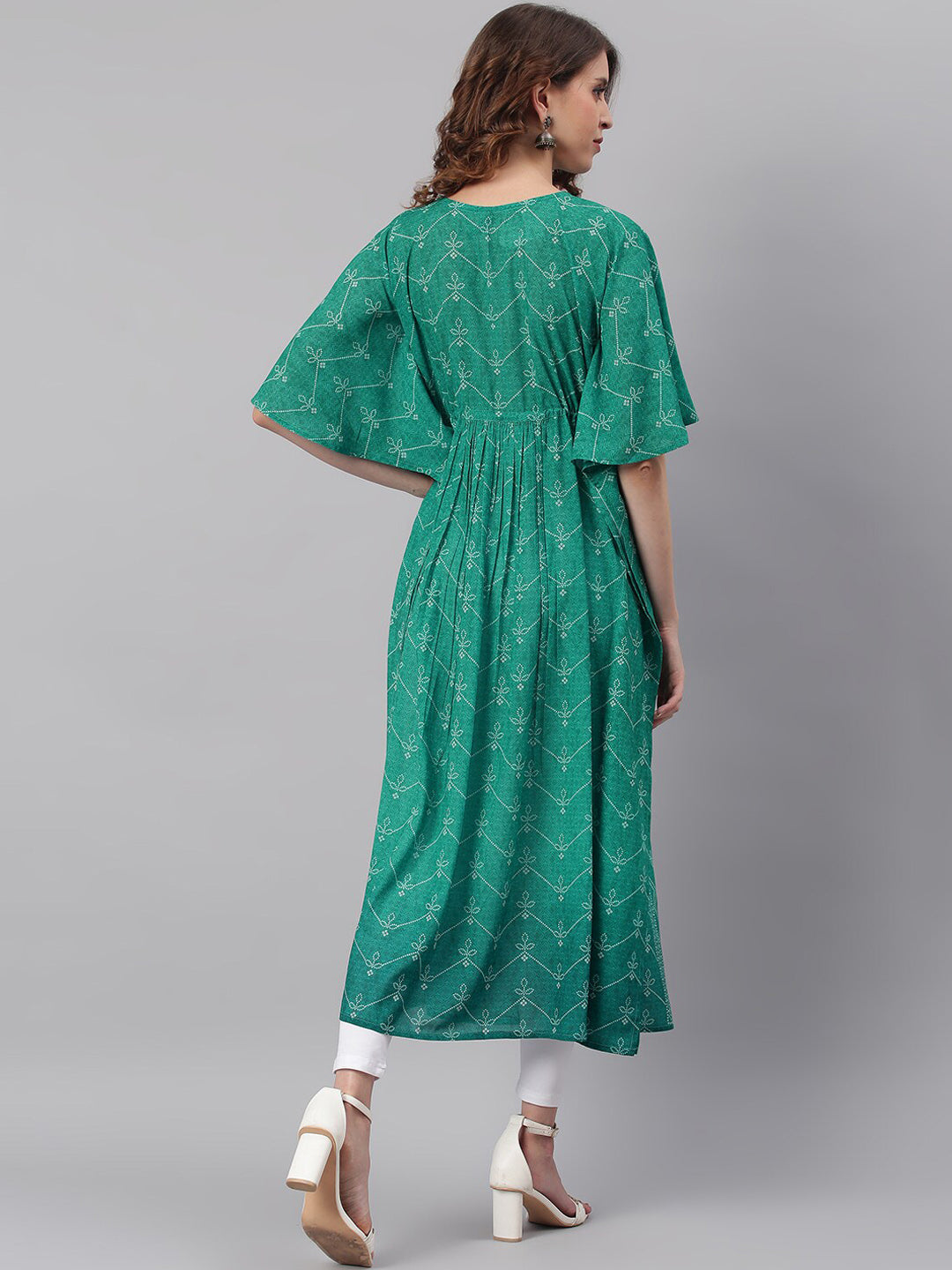 Janasya Women Green Ethnic Motifs Printed Keyhole Neck Flared Sleeves Georgette Kaftan Kurta