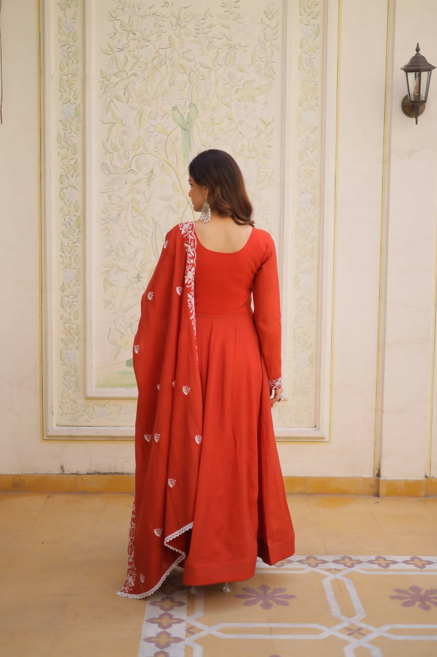 Teeya Creation Womens New Fancy Mul Chanderi With Embroidered Work Gown Set