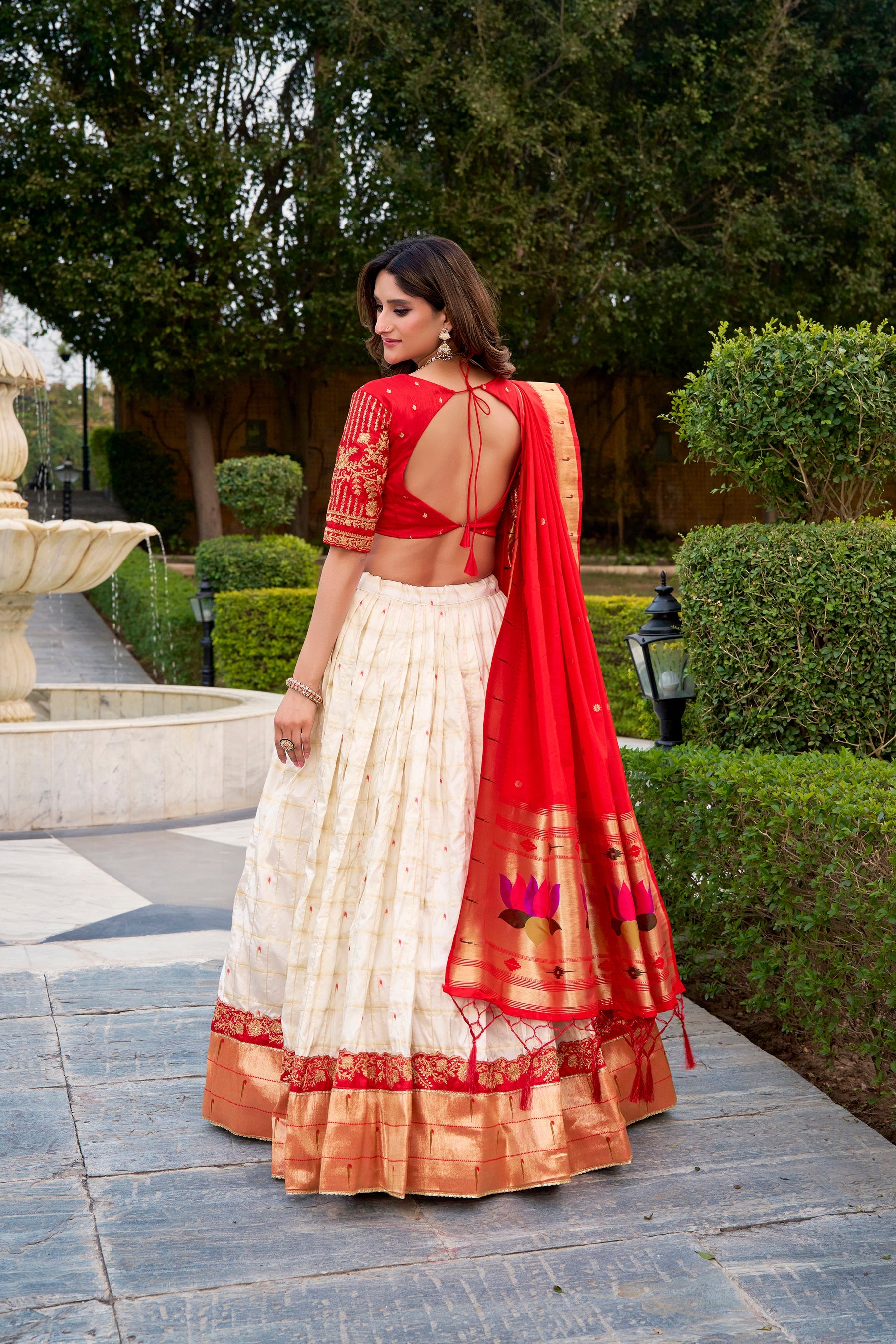 Lorenvalley Fashion White Silk Paithani Zari Weaving Work With Sequins And Thread Embroidery Lace Border Lehenga Choli With Dupatta
