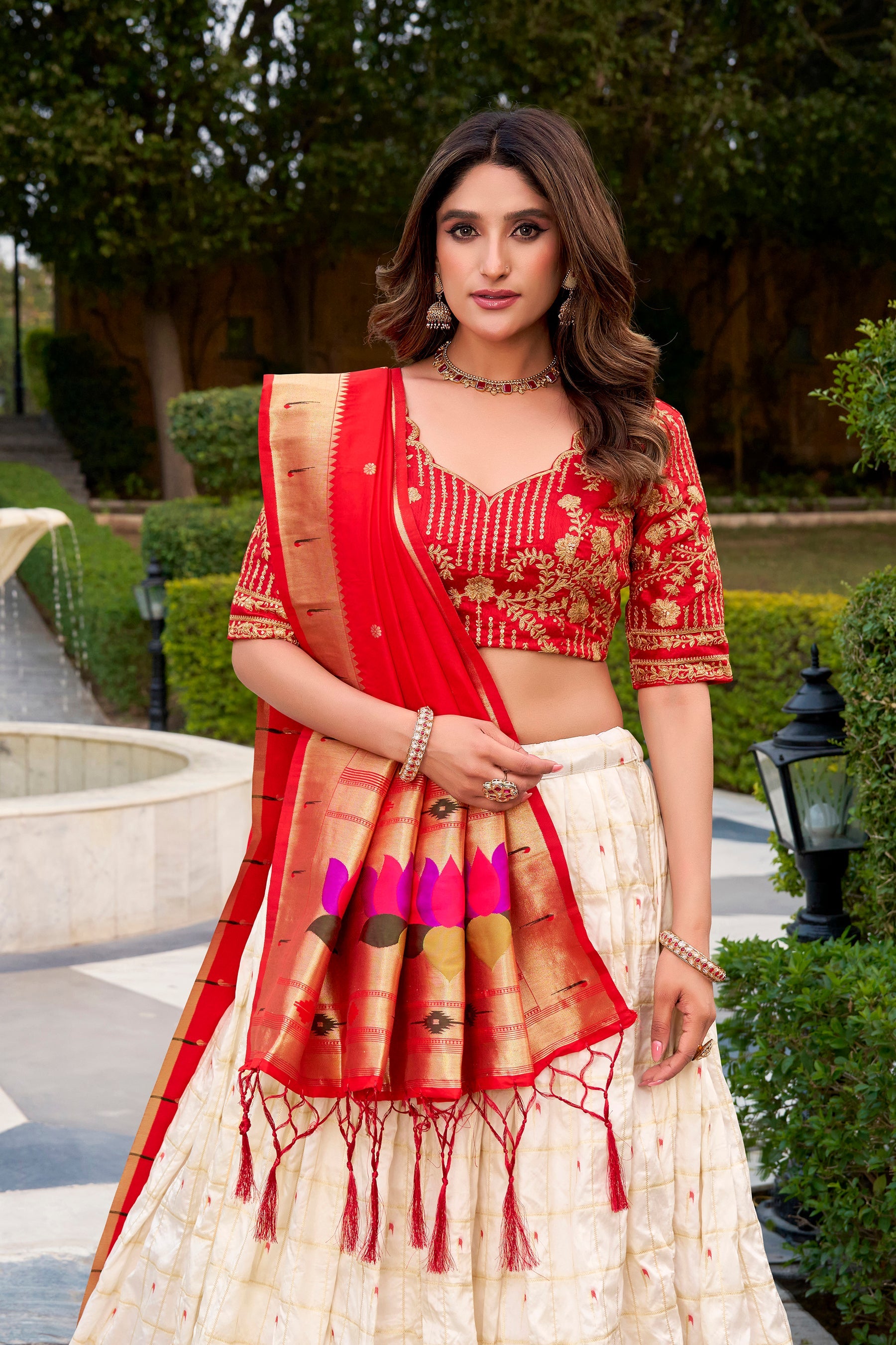 Lorenvalley Fashion White Silk Paithani Zari Weaving Work With Sequins And Thread Embroidery Lace Border Lehenga Choli With Dupatta
