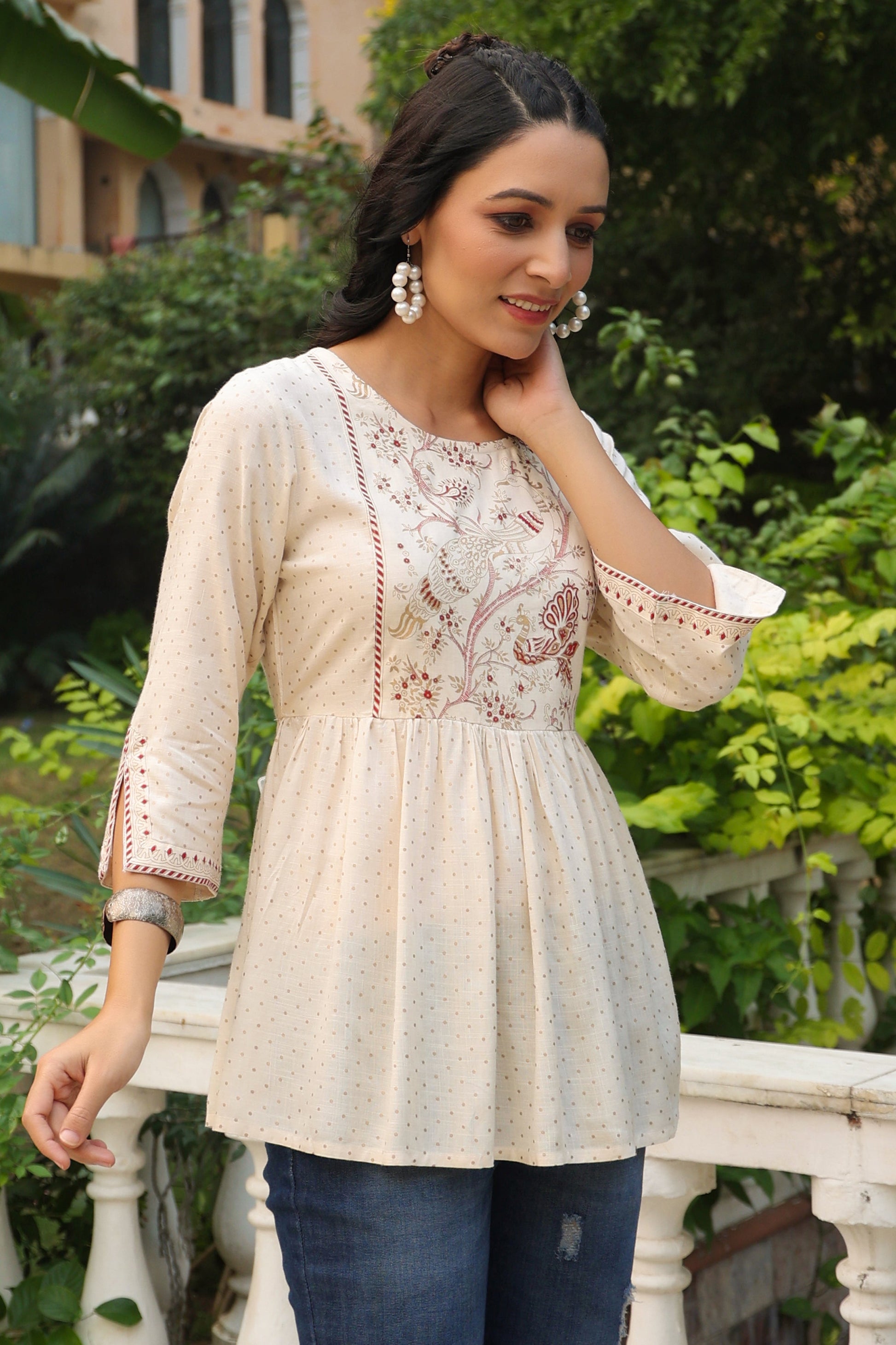 Juniper Women Ivory Rayon Slub Polka Print Peplum Tunic