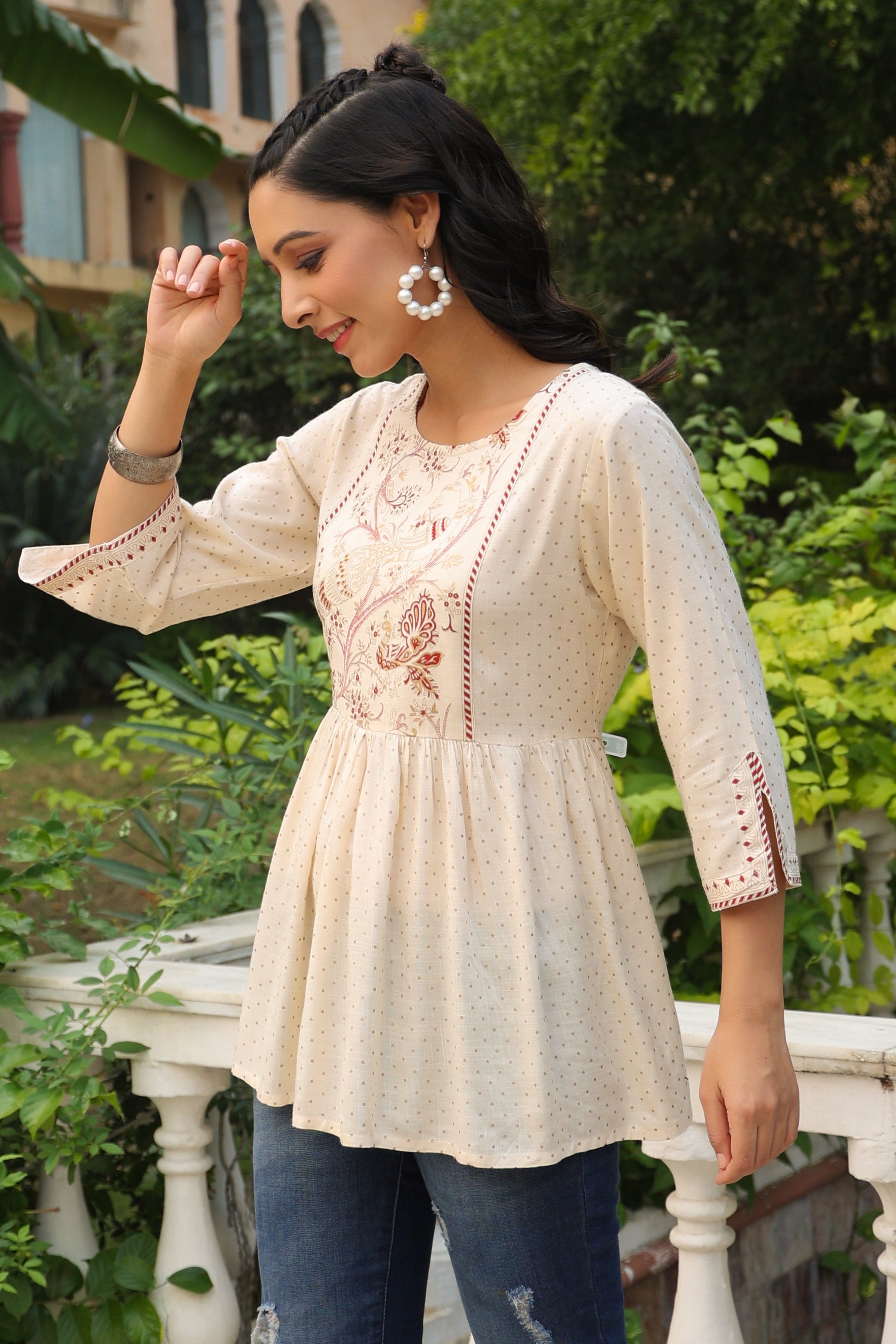 Juniper Women Ivory Rayon Slub Polka Print Peplum Tunic