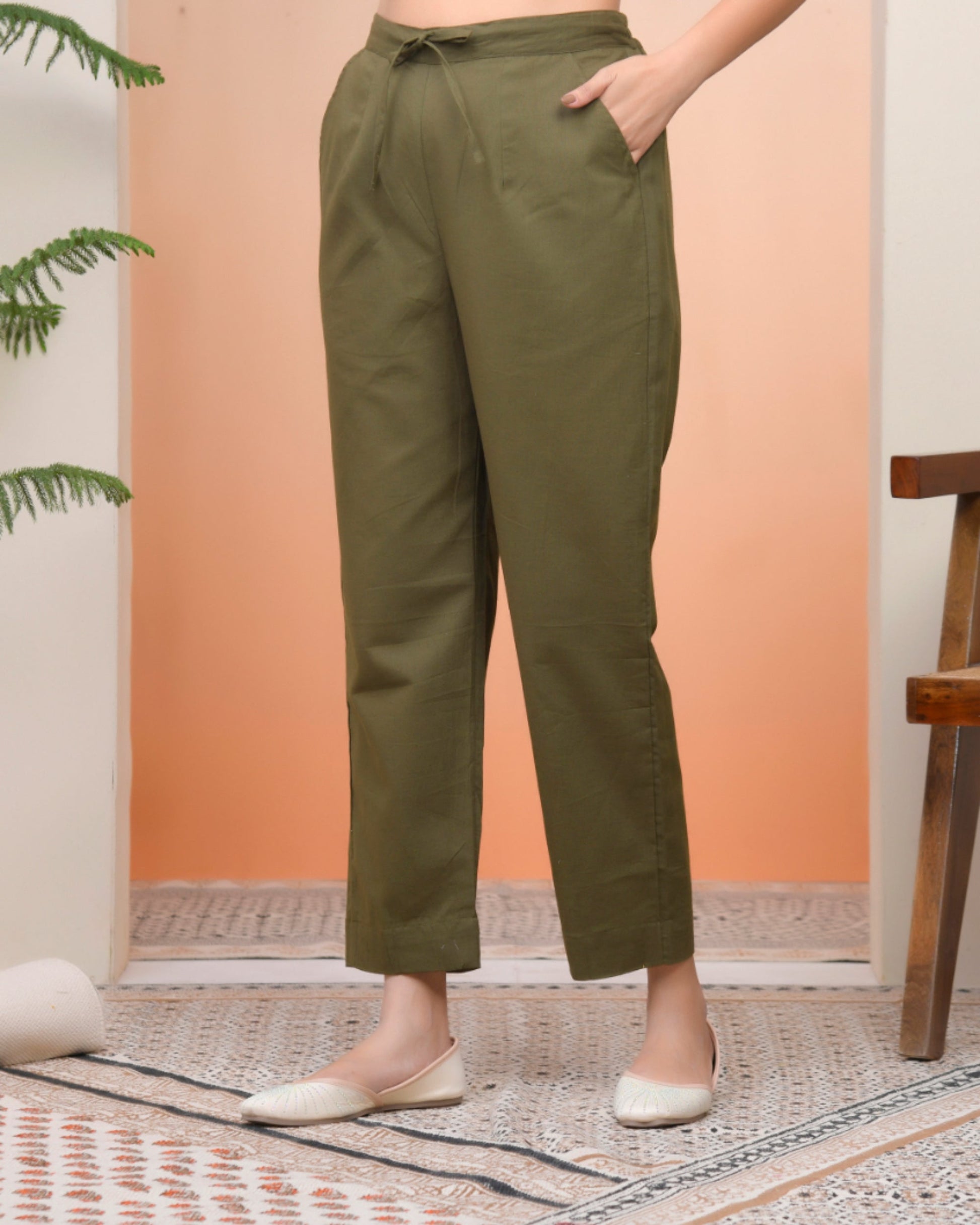Vaasva Women Olive Green Cotton Flax Solid Straight Pants 
