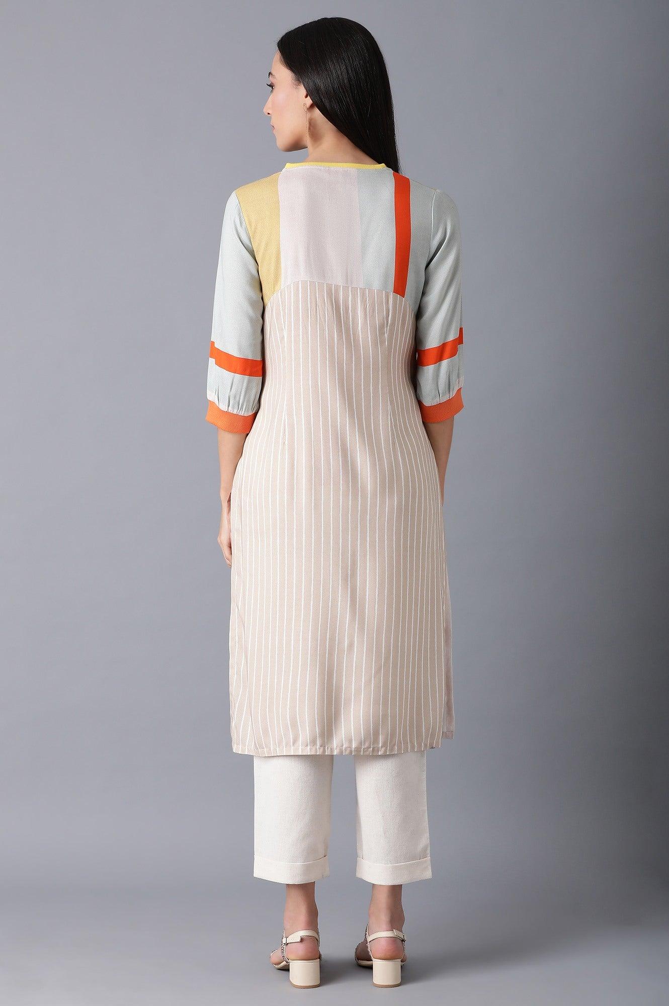 W for Woman Orange V-Neck Printed kurta