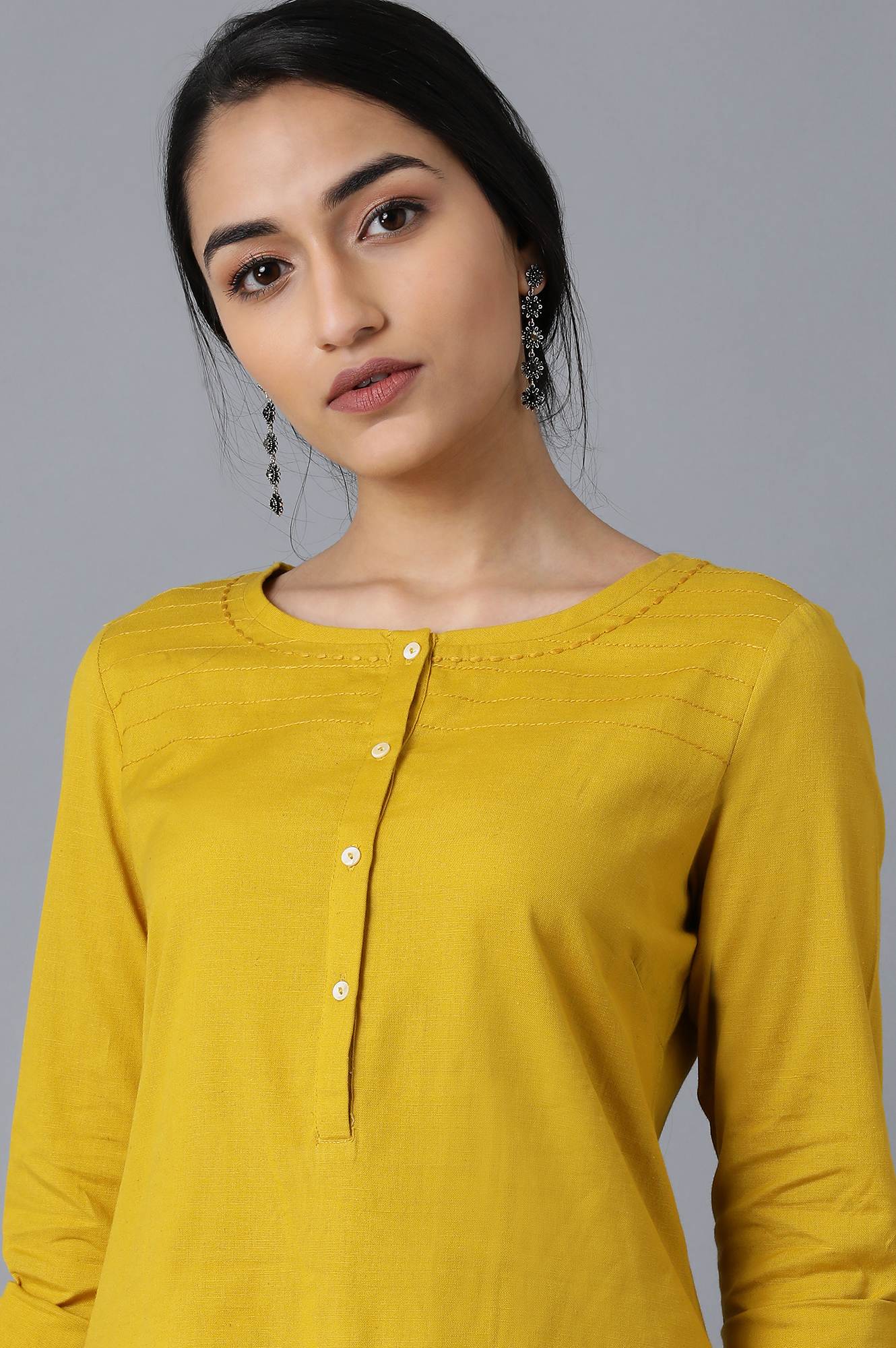 W for Woman Yellow Round Neck Solid kurta