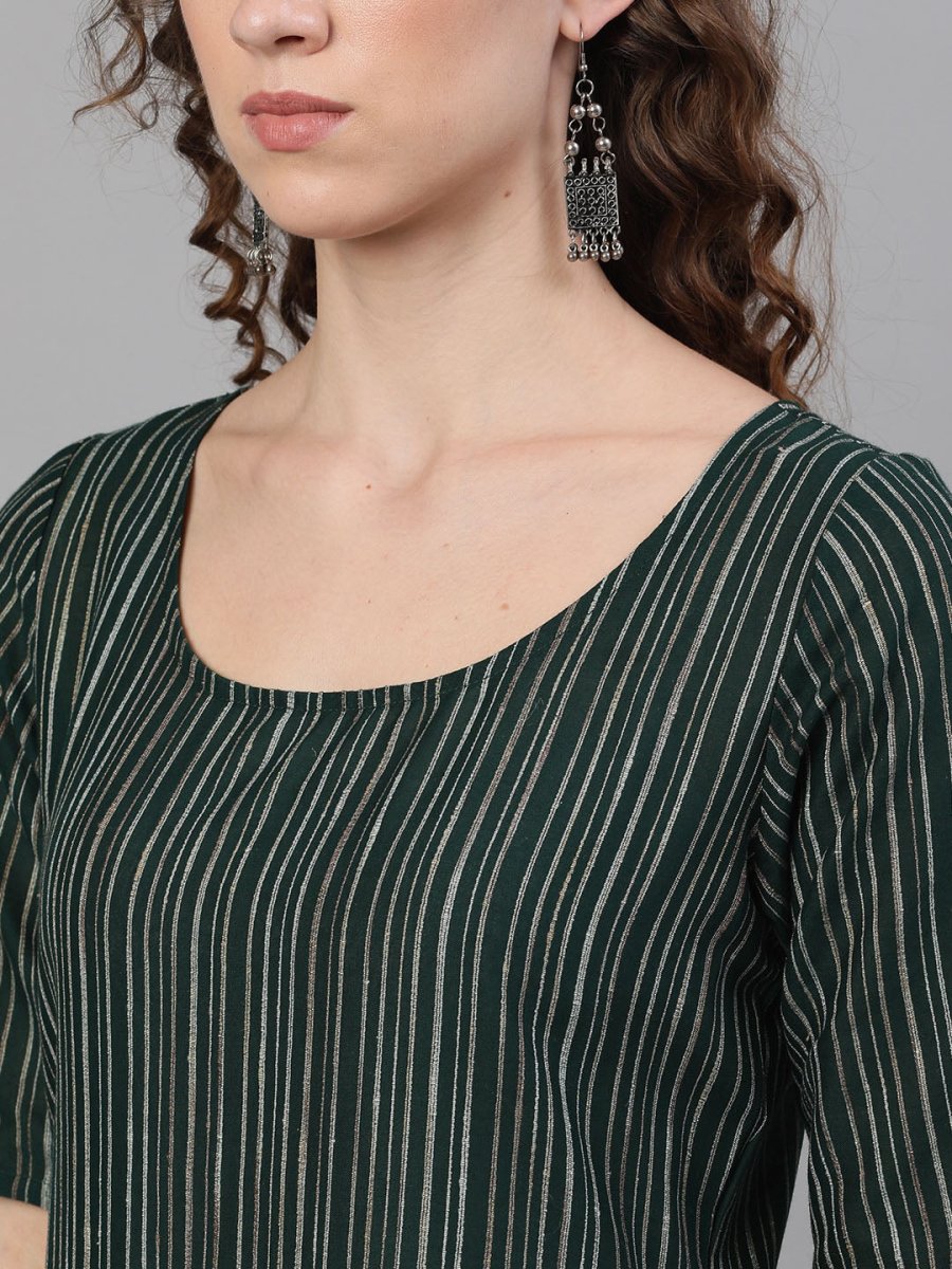 Aks Striped Round Neck Pure Cotton Straight Kurta And Trousers