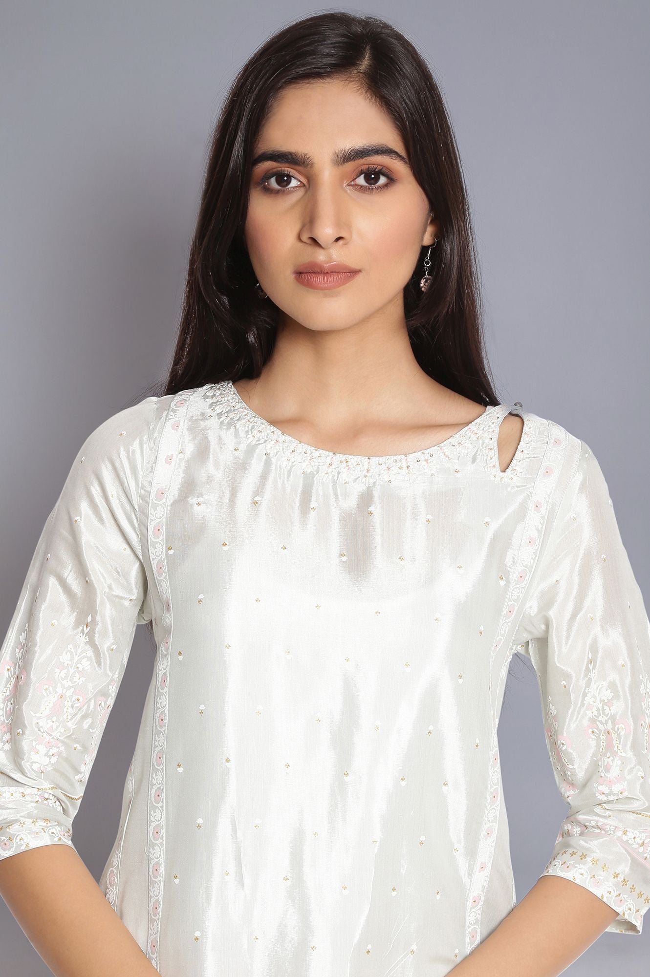 W for Woman Pista Green Printed kurta with Embroidery