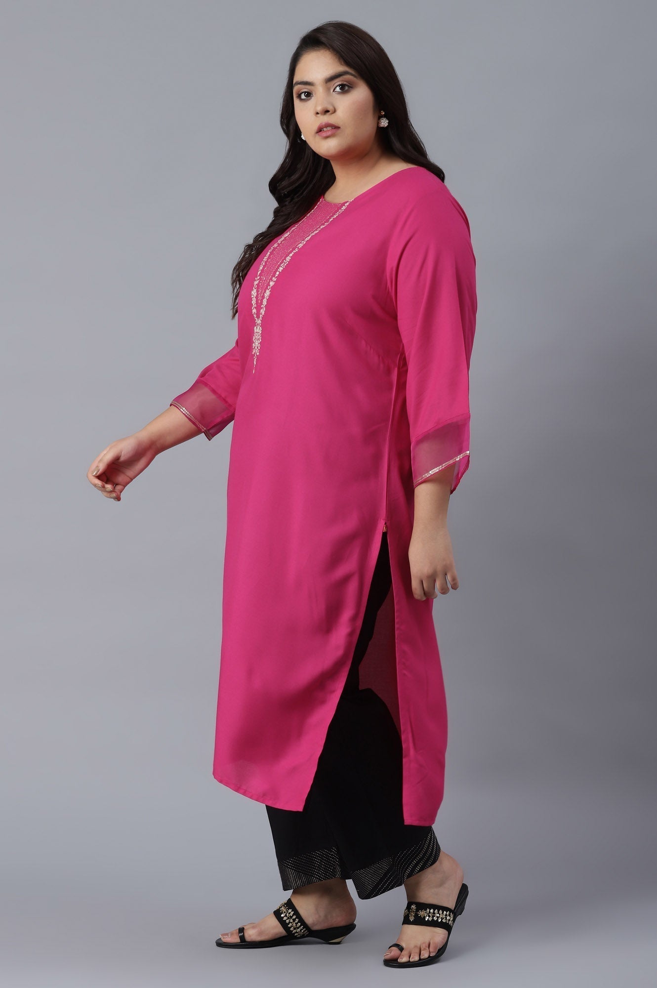 W for Woman Magenta Festive kurta