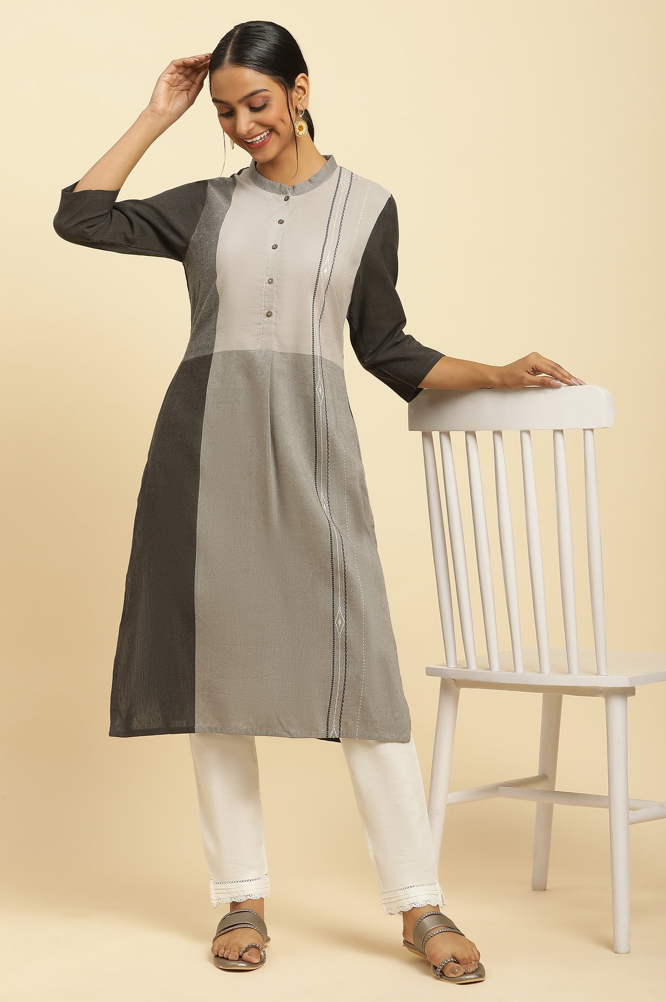 W for Woman Grey Printed Button Down Kurta