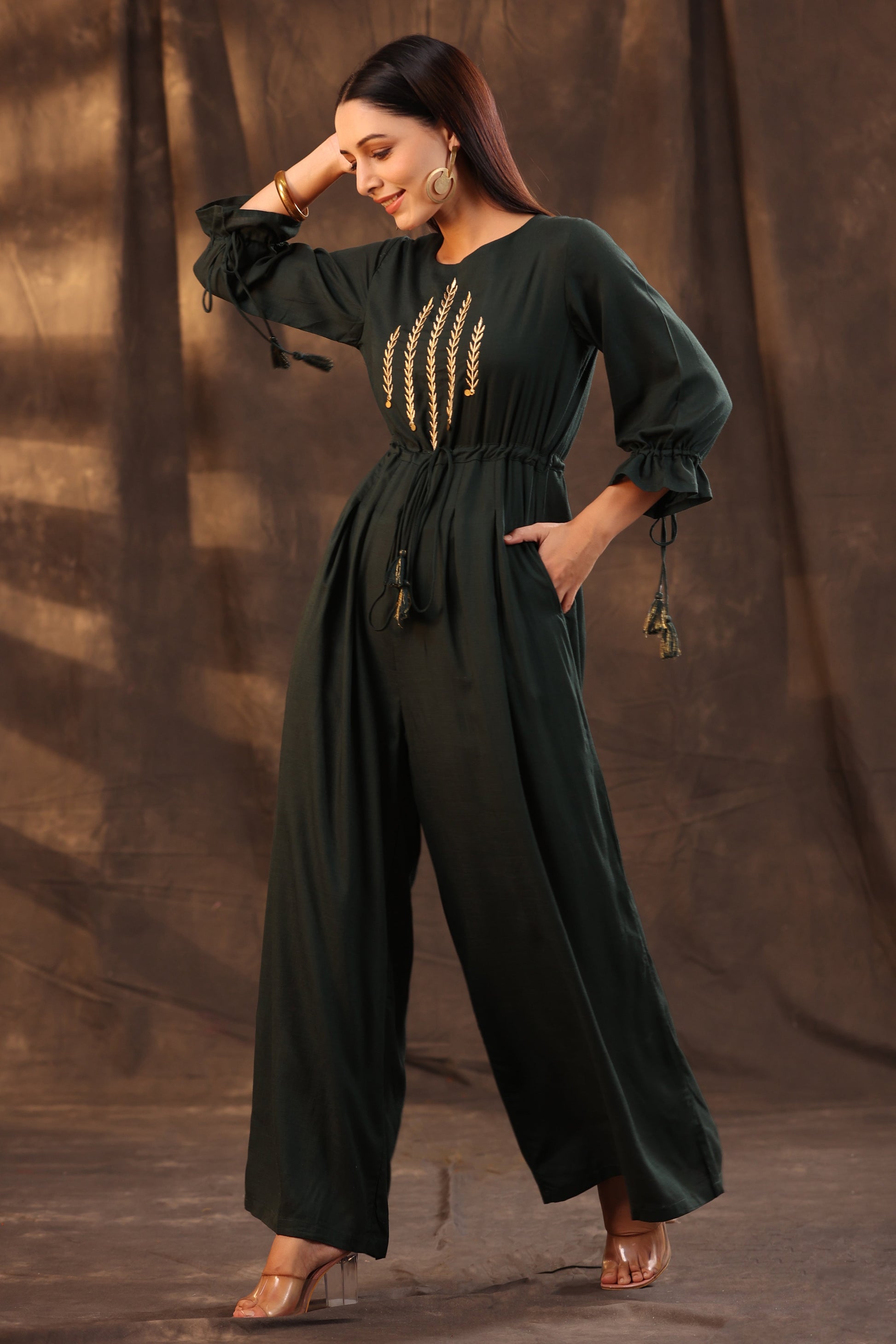 Juniper Women Jadegreen Rayon Slub Embroidered Regular Jumpsuit 