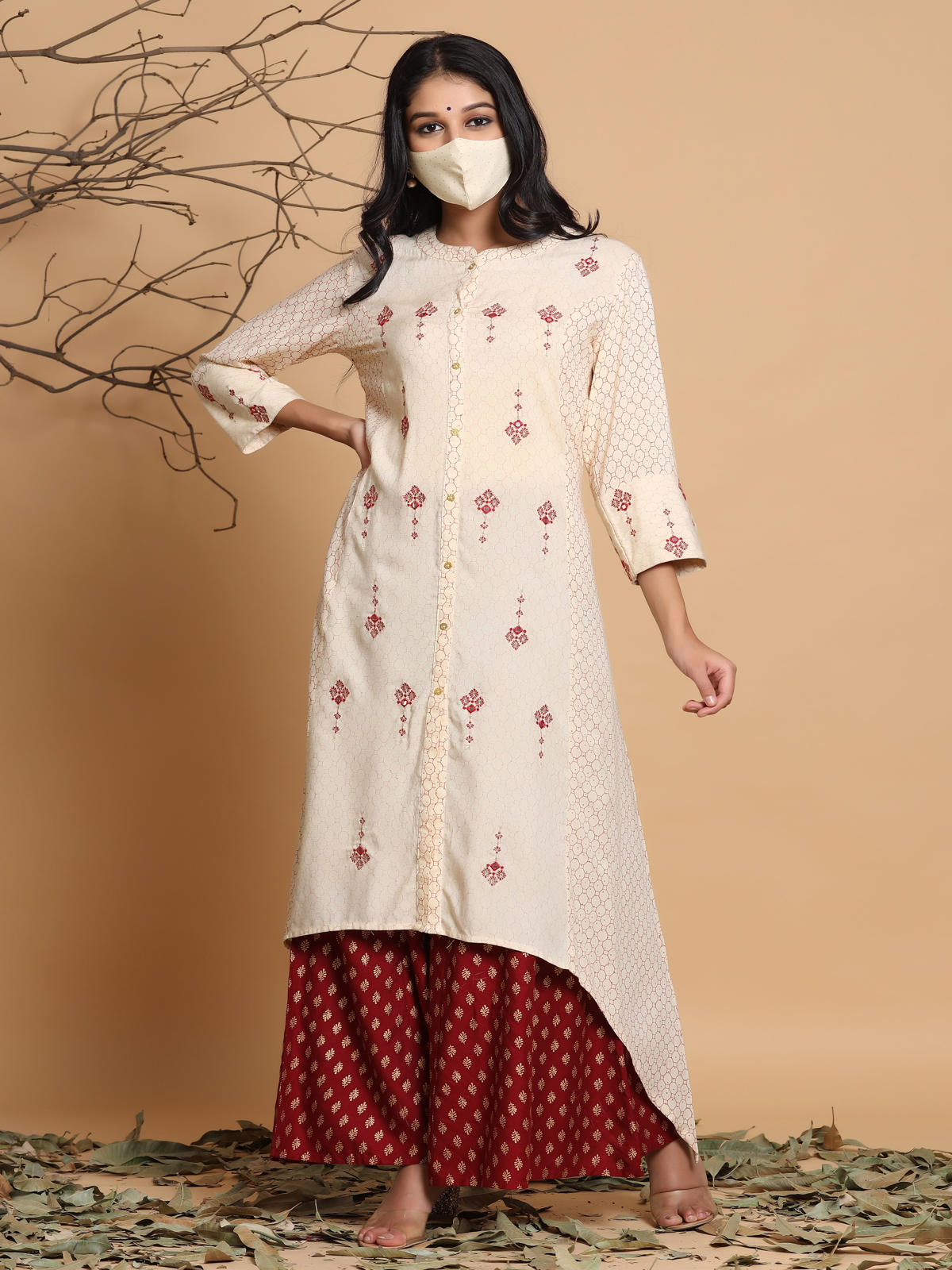 Juniper Women's Ivory Geometric Printed & Embroidered Rayon Kurta