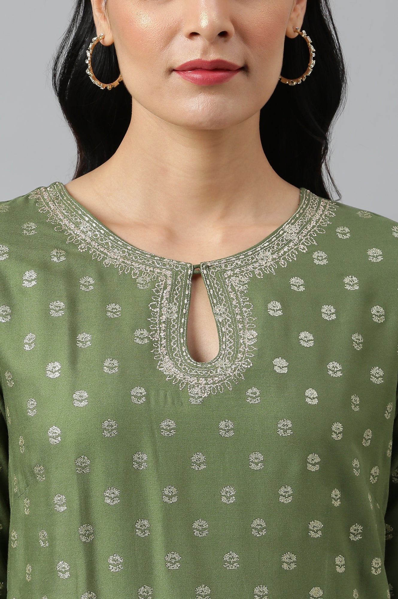 W for Woman Olive Green Printed kurta With Embroidery And Sequins