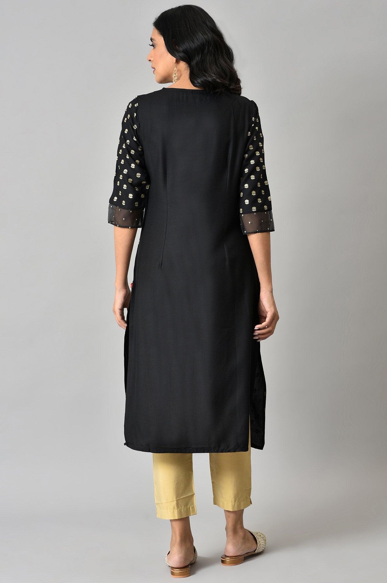 W for Woman Black Glitter Printed Rayon Straight Kurta with Embroidered Neck