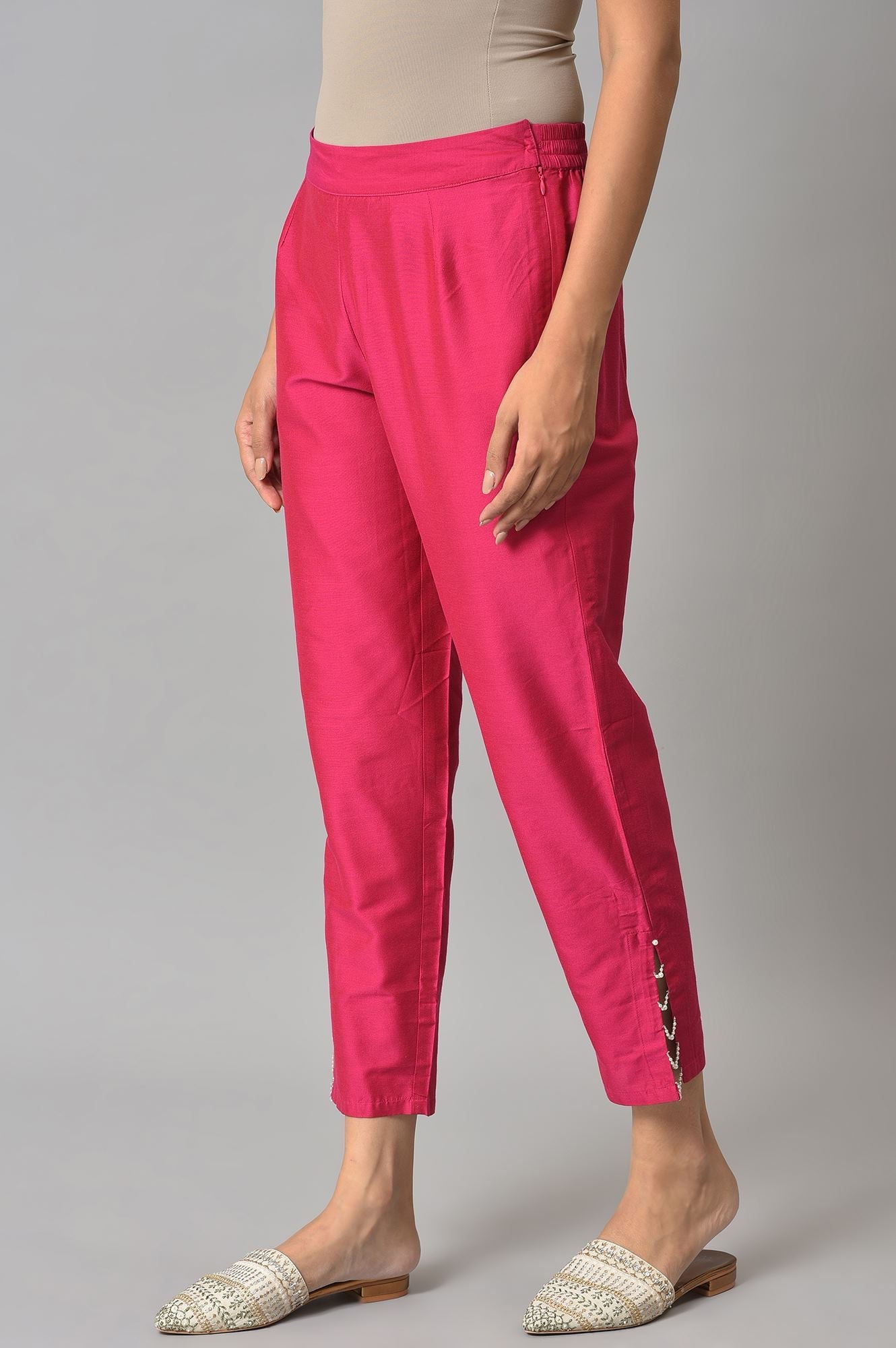 W for Woman Dark Pink Solid Light Festive Slim Pants