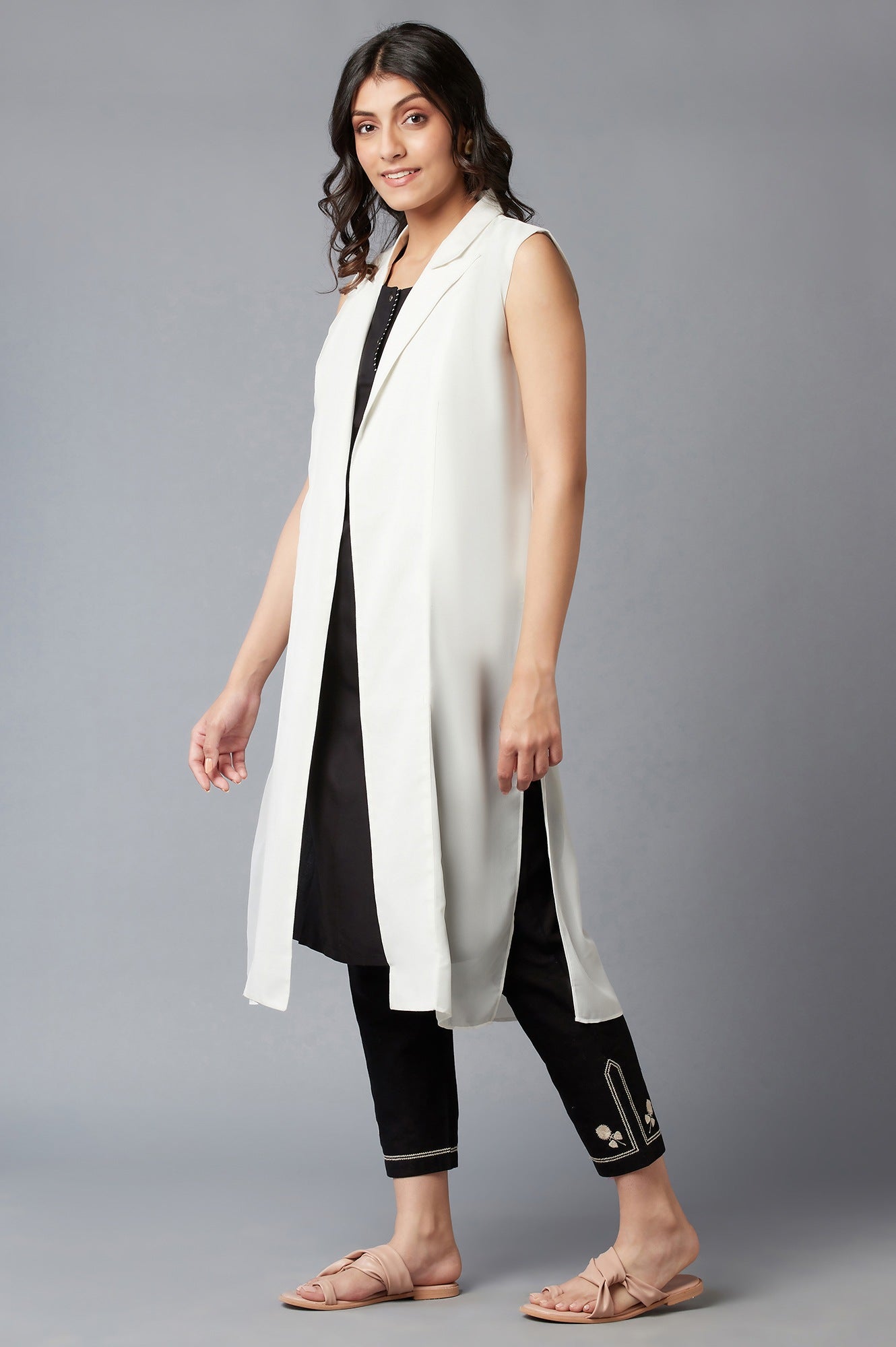 W for Woman White Straight Seer Sucker Lapel Collar Jacket  Grab2Buy WforWoman Grab2Buy