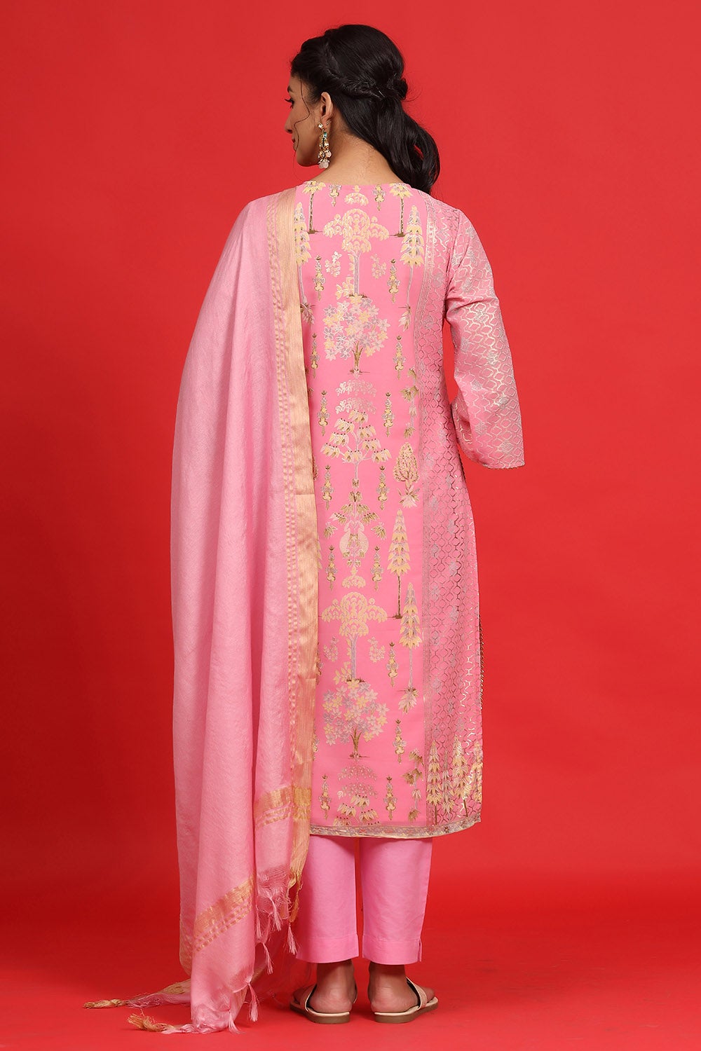 Juniper Women's Pink Georgette Printed A-Line Kurta Sets