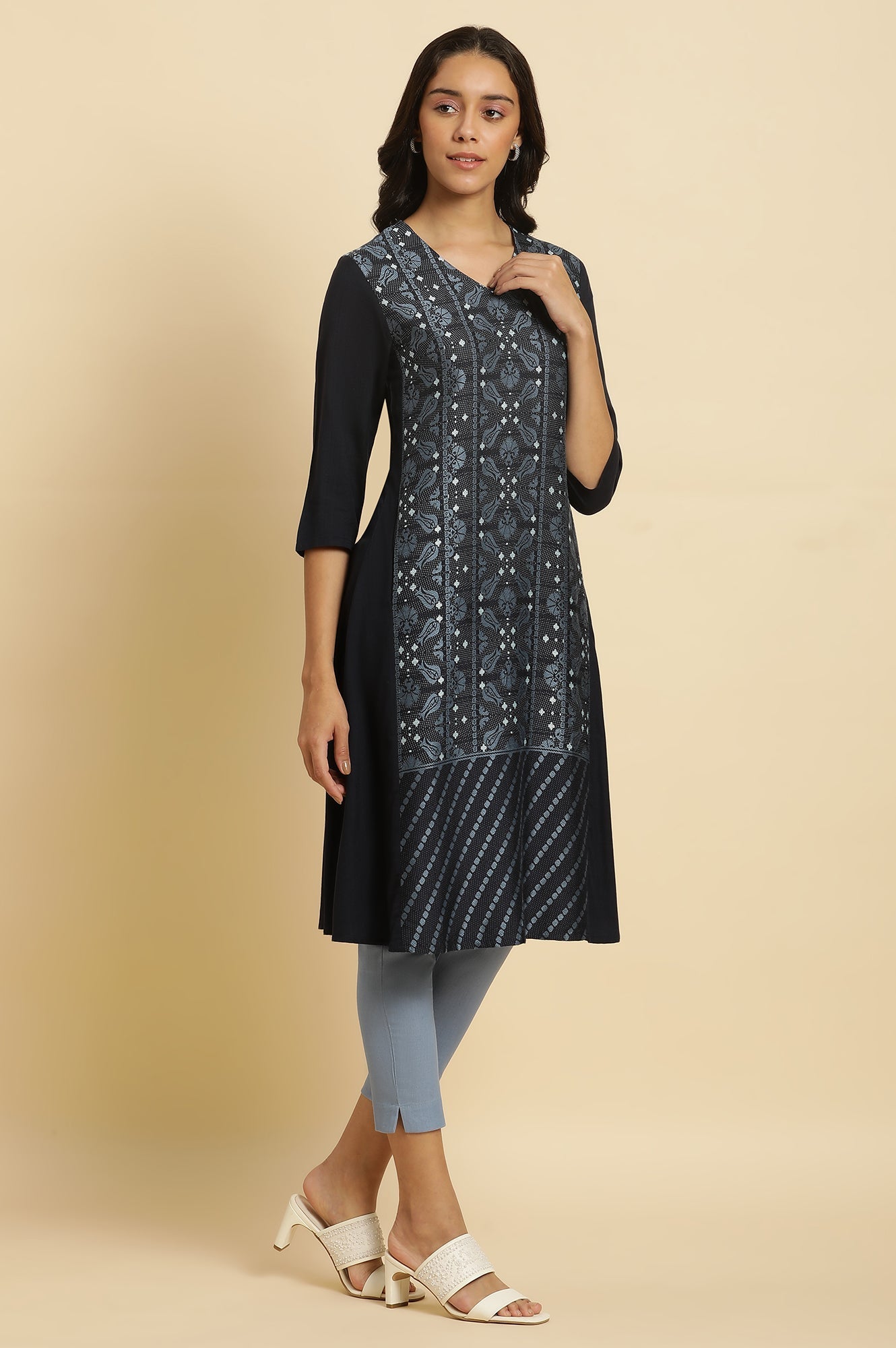 W for Woman Blue Suzani Motif Dobby Kurta