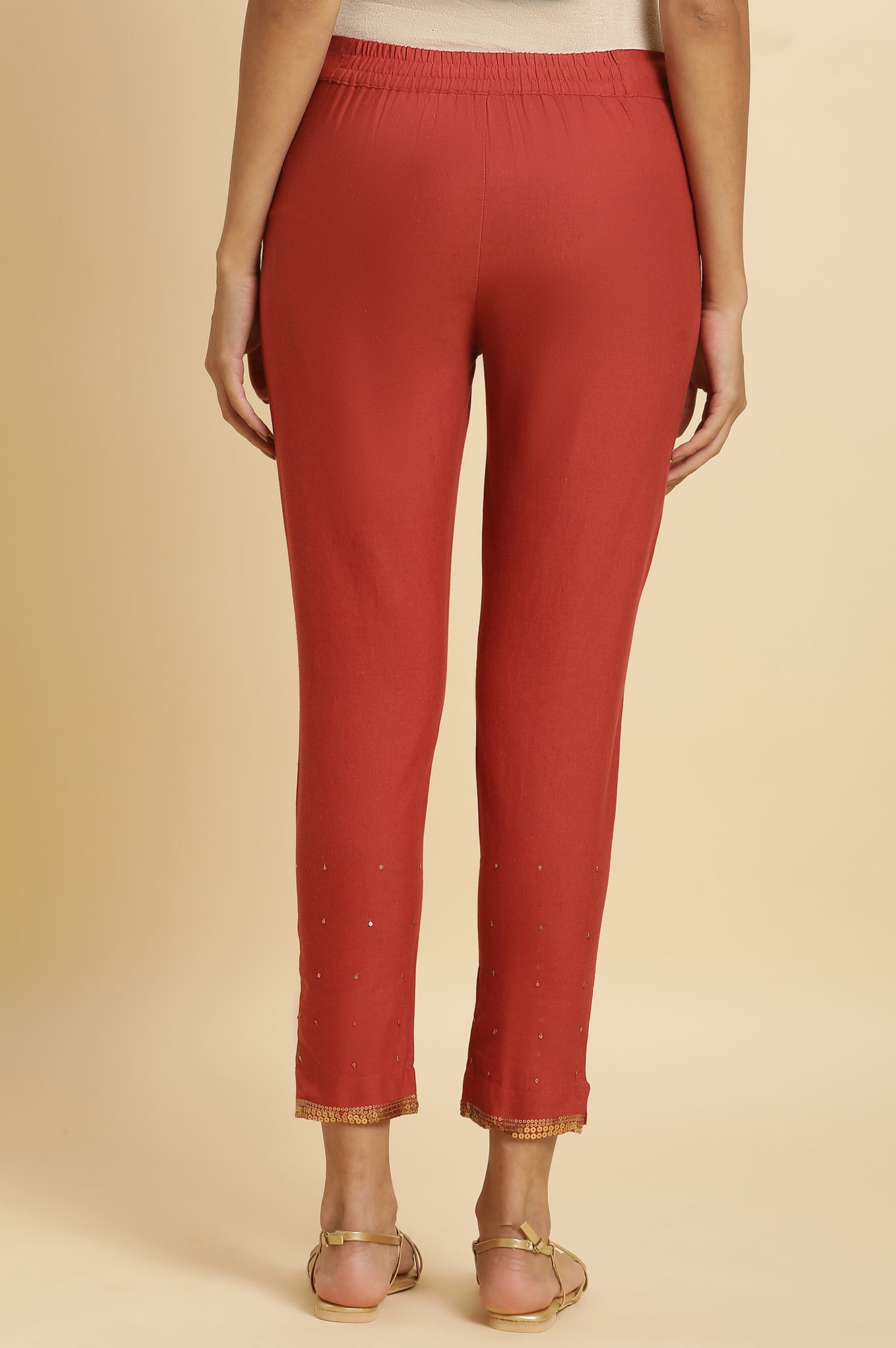 W for Woman Red Straight Kurta and Slim Pant Set