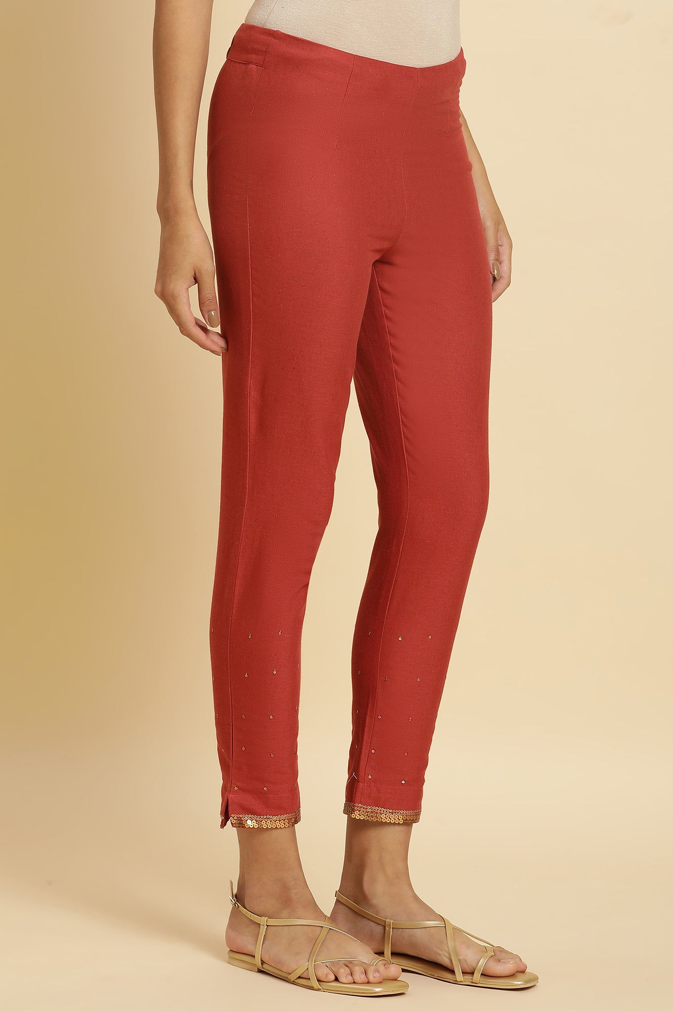 W for Woman Red Geometric Printed American Crepe Straight Kurta with Slim Pant Set