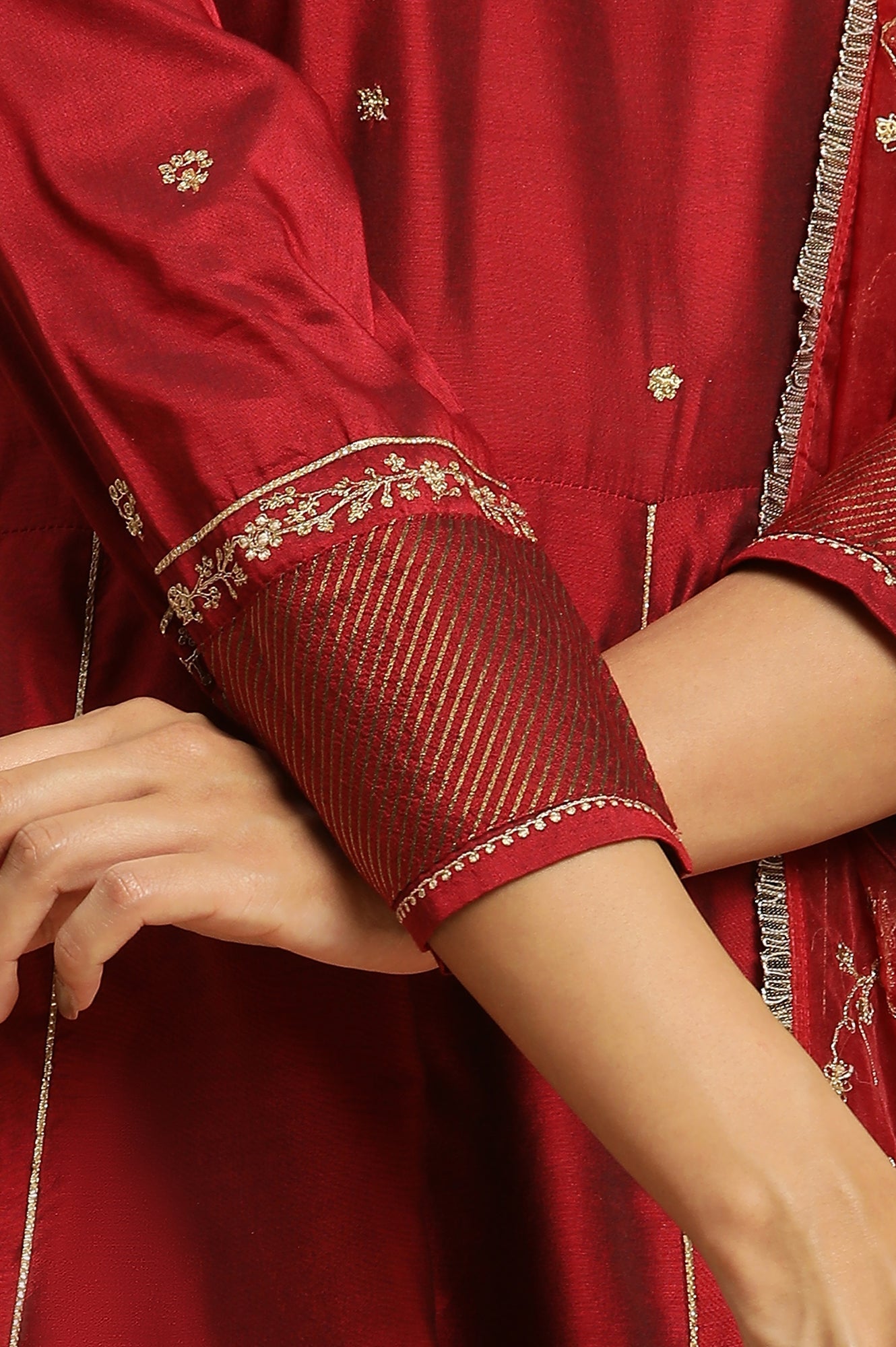 W for Woman Dark Red Zari Embroidered Festive Kurta, Pant And Dupatta Set