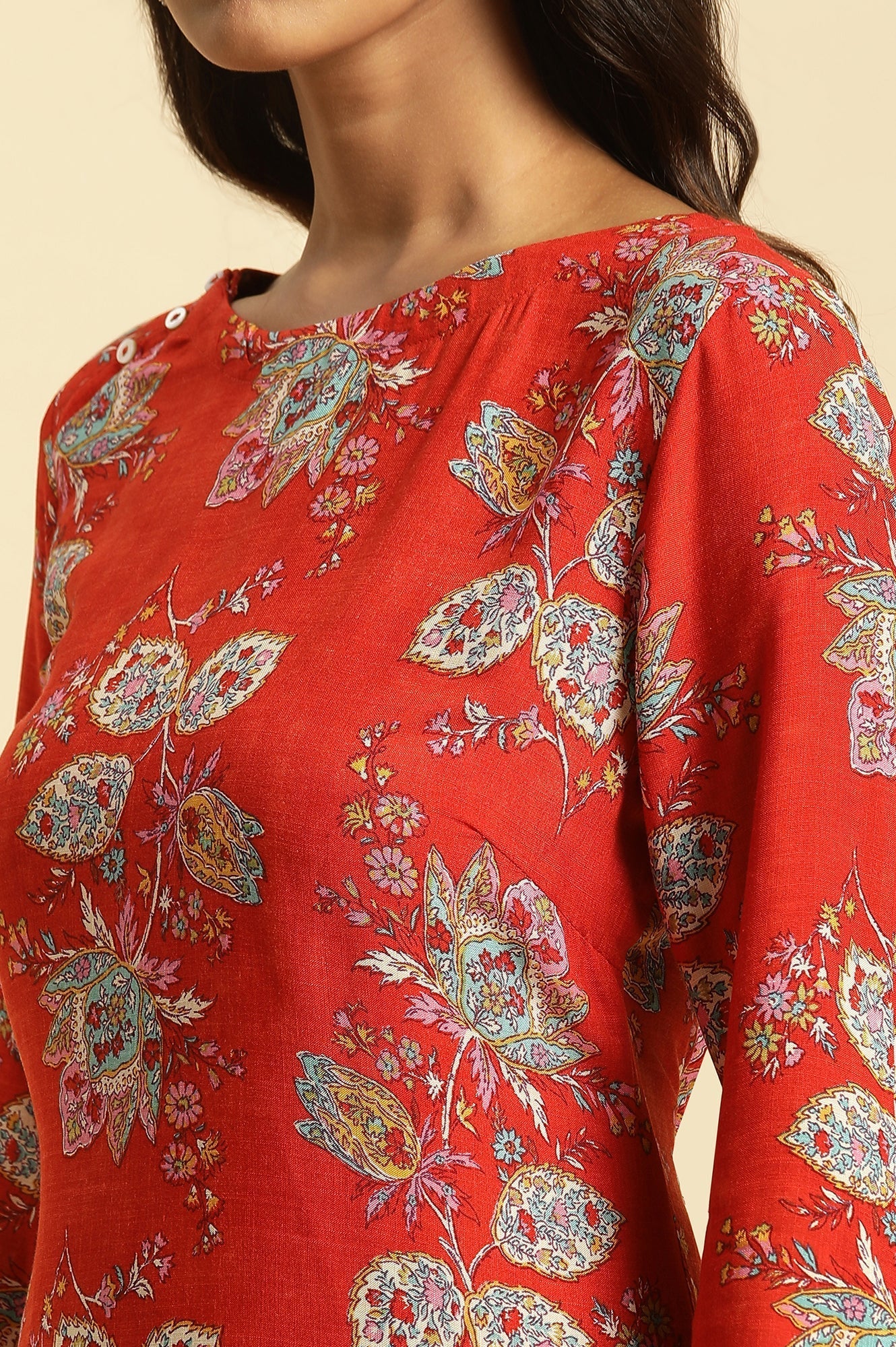 W for Woman Red Floral Printed Straight Kurta And Straight Pants Co-Ord Set