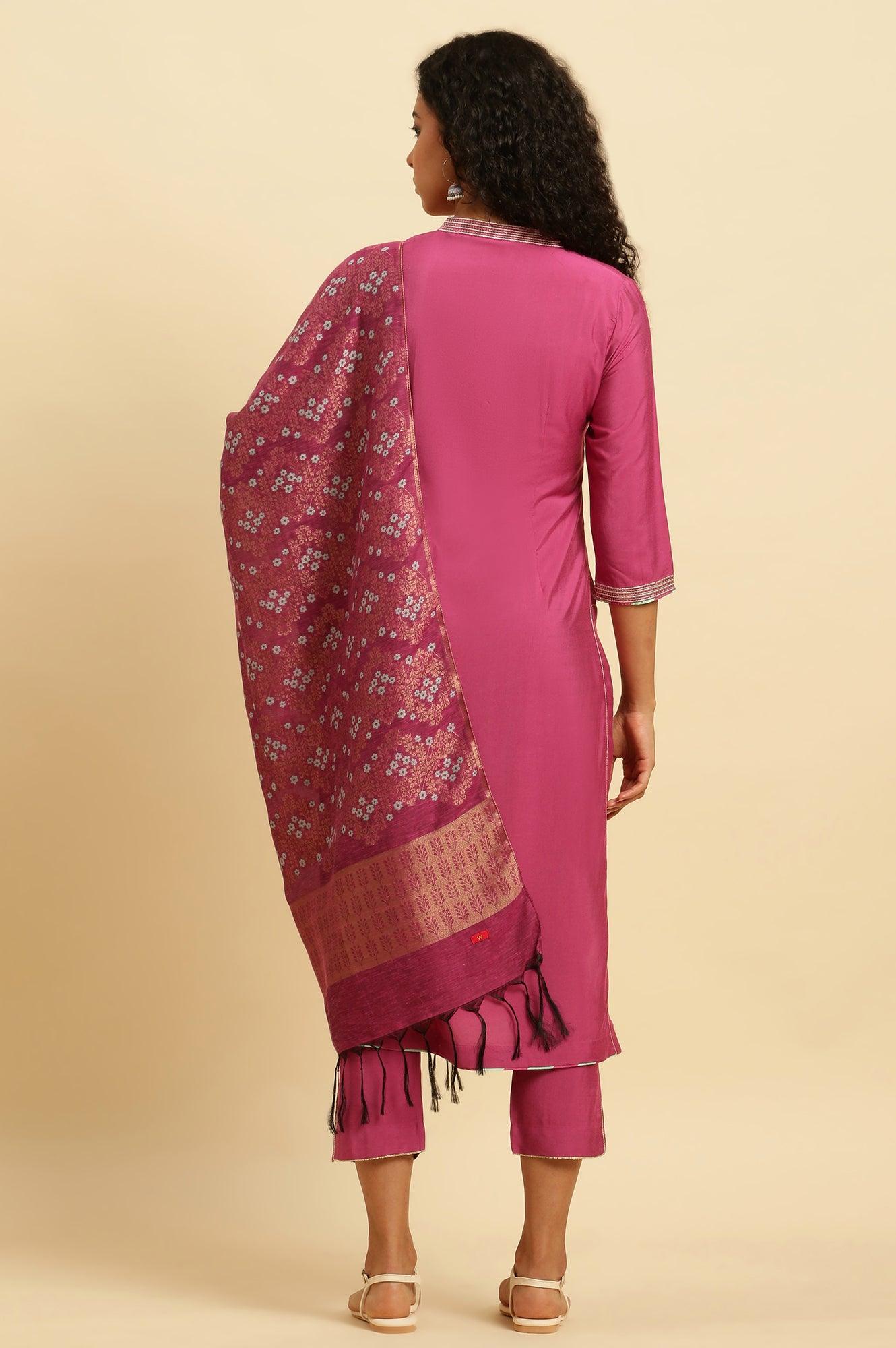 W for Woman Pink Embellished Kurta, Pants And Jacquard Dupatta Set