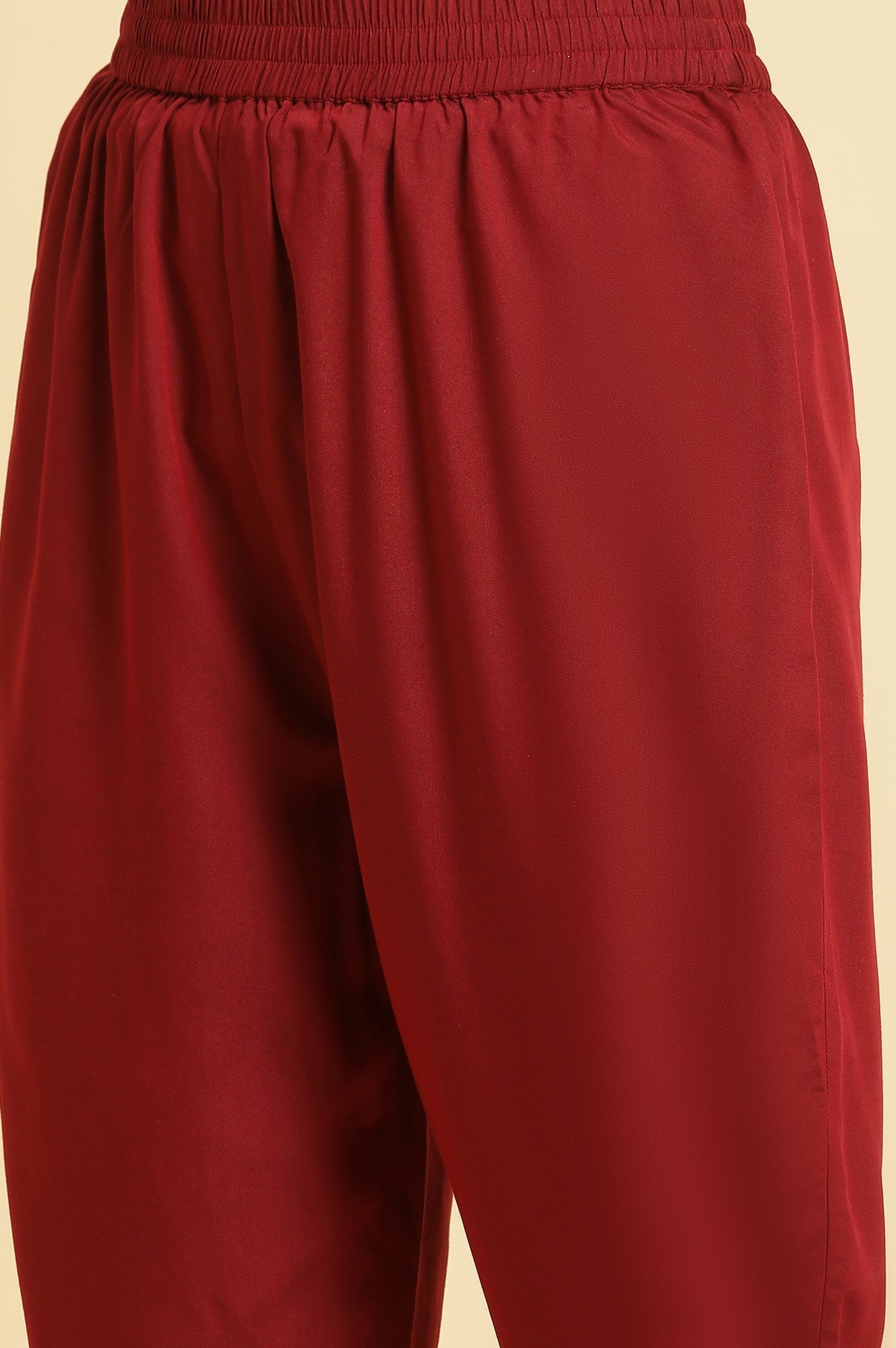 W for Woman Maroon Solid Kurta, Pants And Jacquard Dupatta