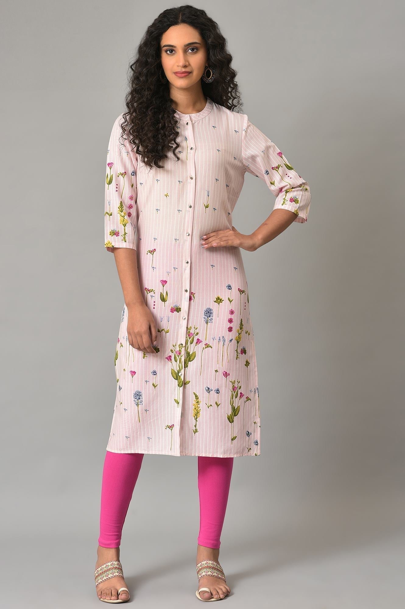 W for Woman Light Pink Floral Printed Plus Size kurta In Mandarin Collar