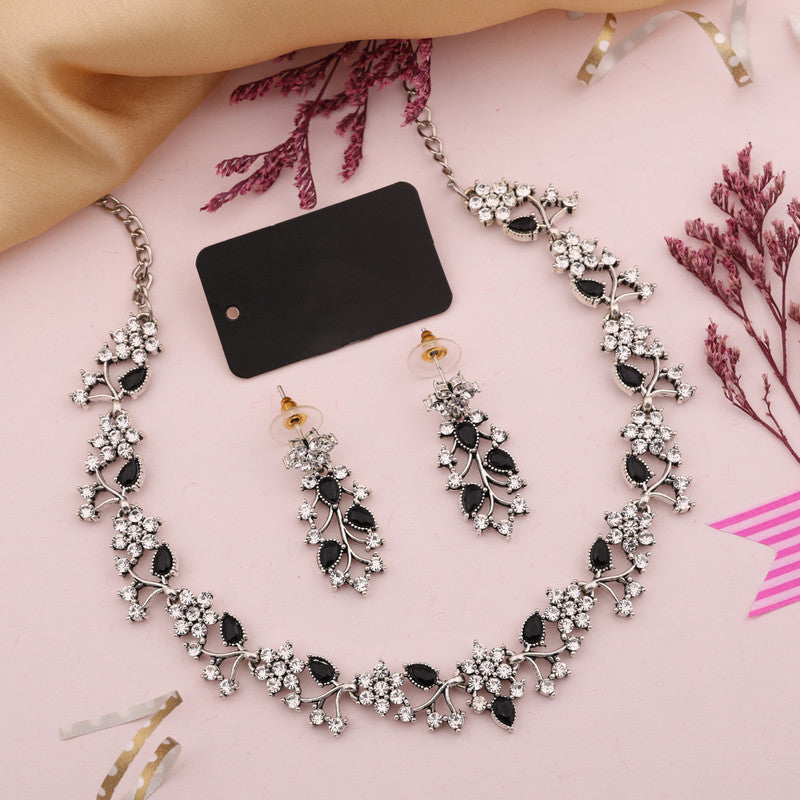 Tehzeeb Creations Silver Pleated White Diamond With Baby Black Beads Necklace Set Tehzeeb Creations