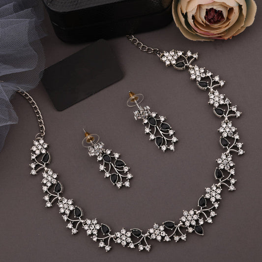 Tehzeeb Creations Silver Pleated White Diamond With Baby Black Beads Necklace Set Tehzeeb Creations
