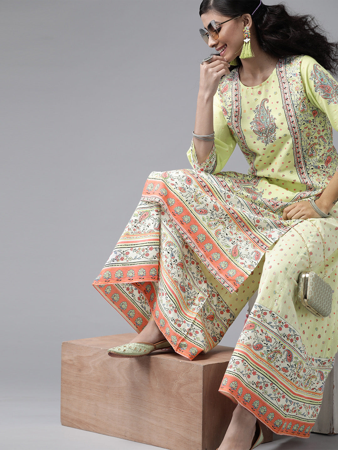 Juniper Women Limegreen Cambric Printed Straight Kurta Sets