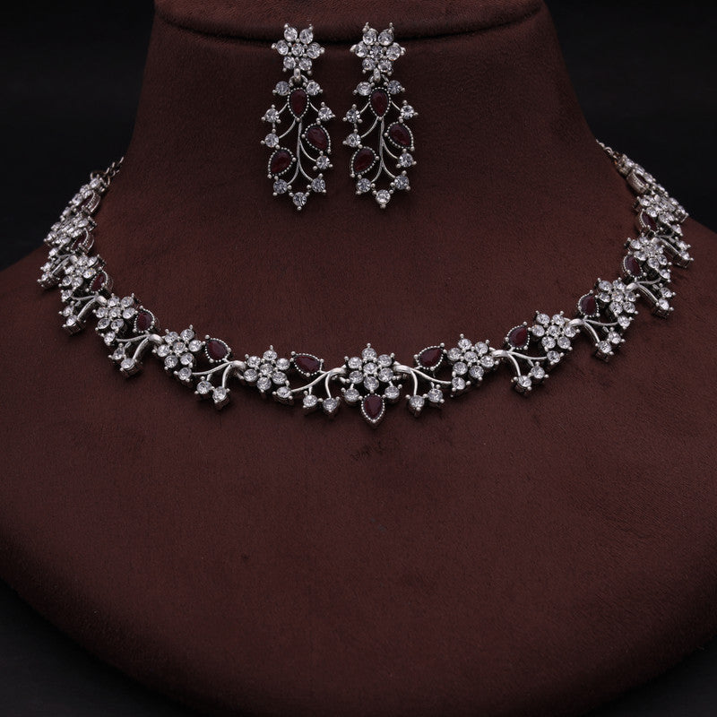 Tehzeeb Creations Silver Pleated White Diamond With Maroon Beads Necklace Set Tehzeeb Creations